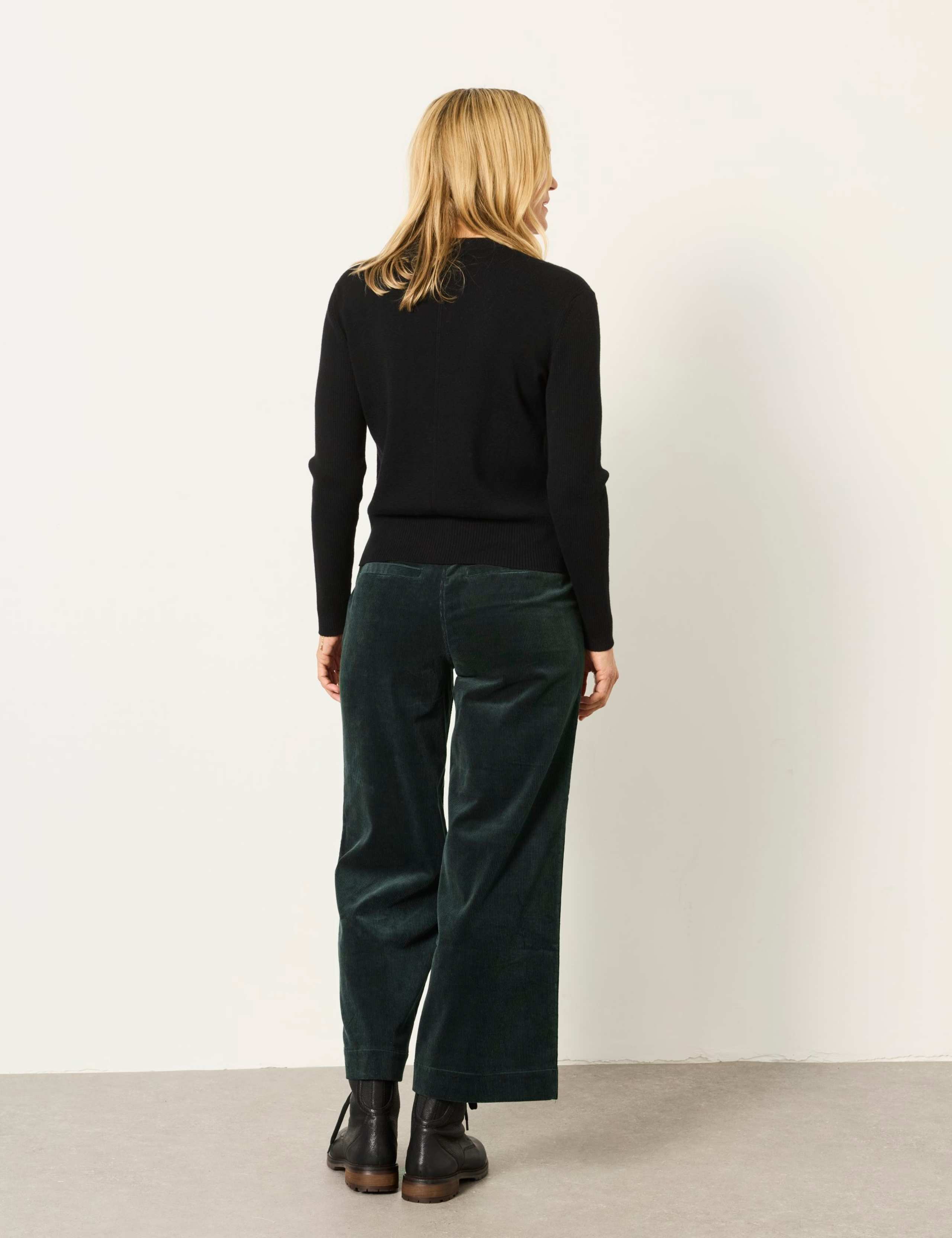 Cord Textured Wide Leg Cropped Trousers 4 of 6