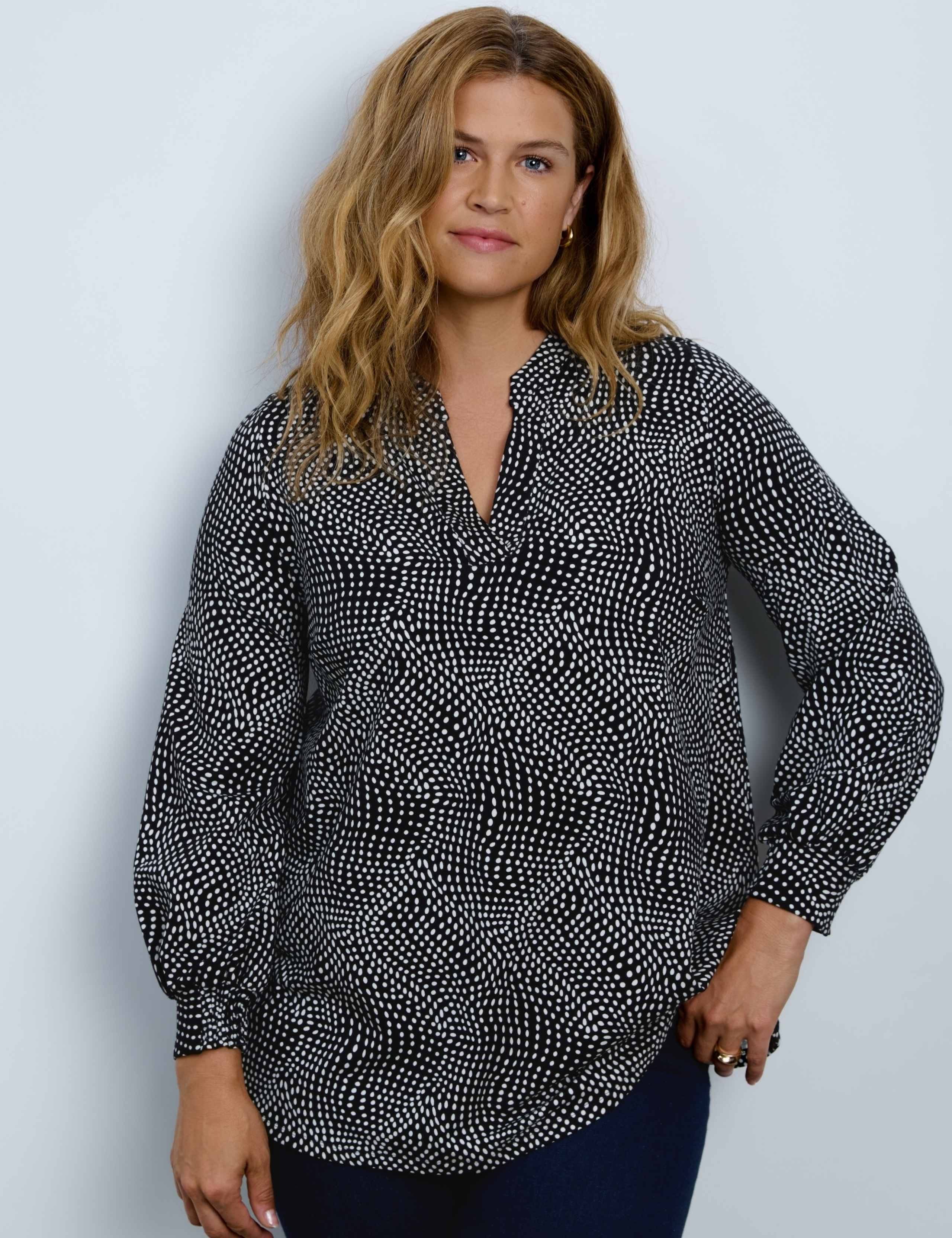 Abstract Spot Print Nehru Tunic 3 of 4