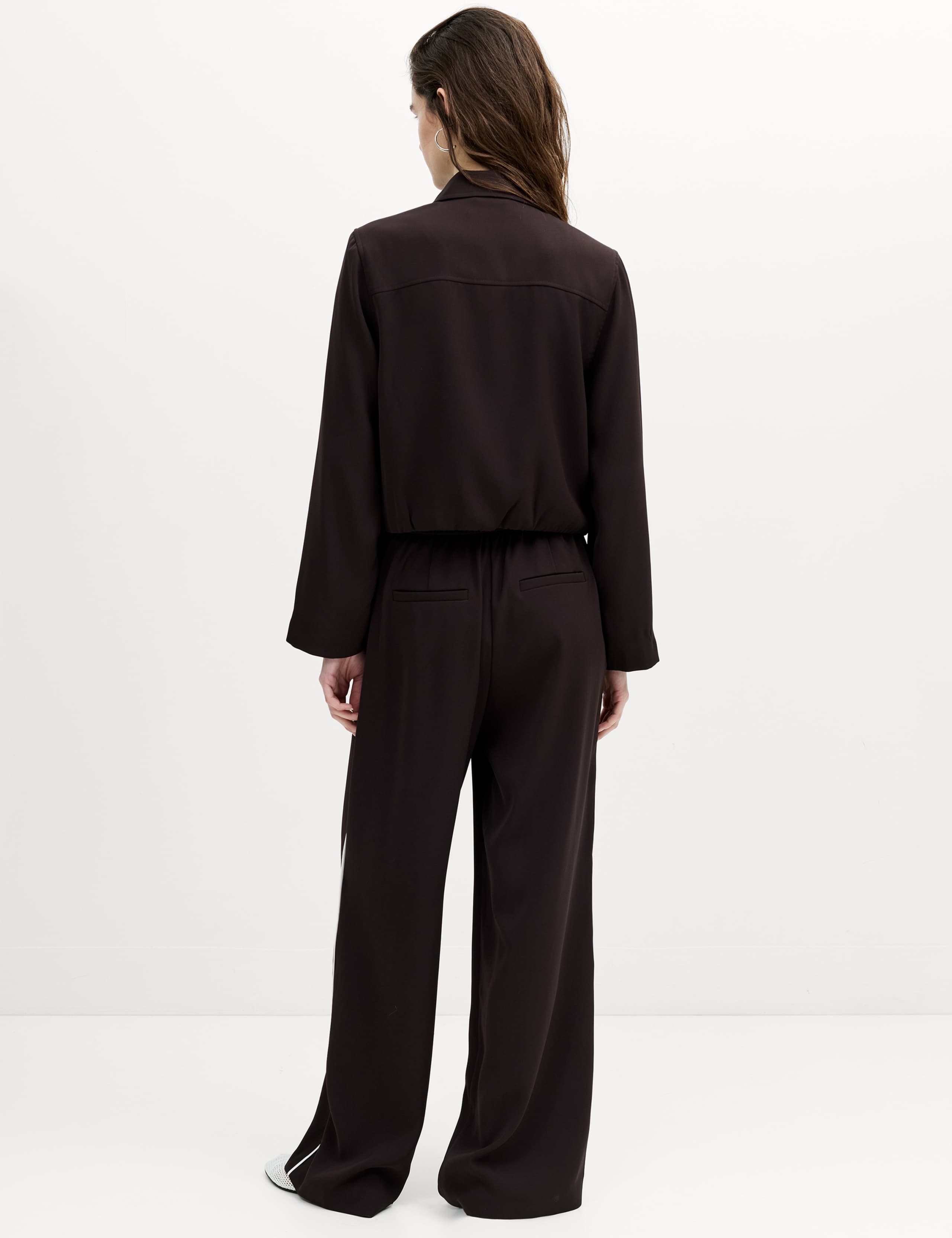 Lightweight Jacket 3 of 6
