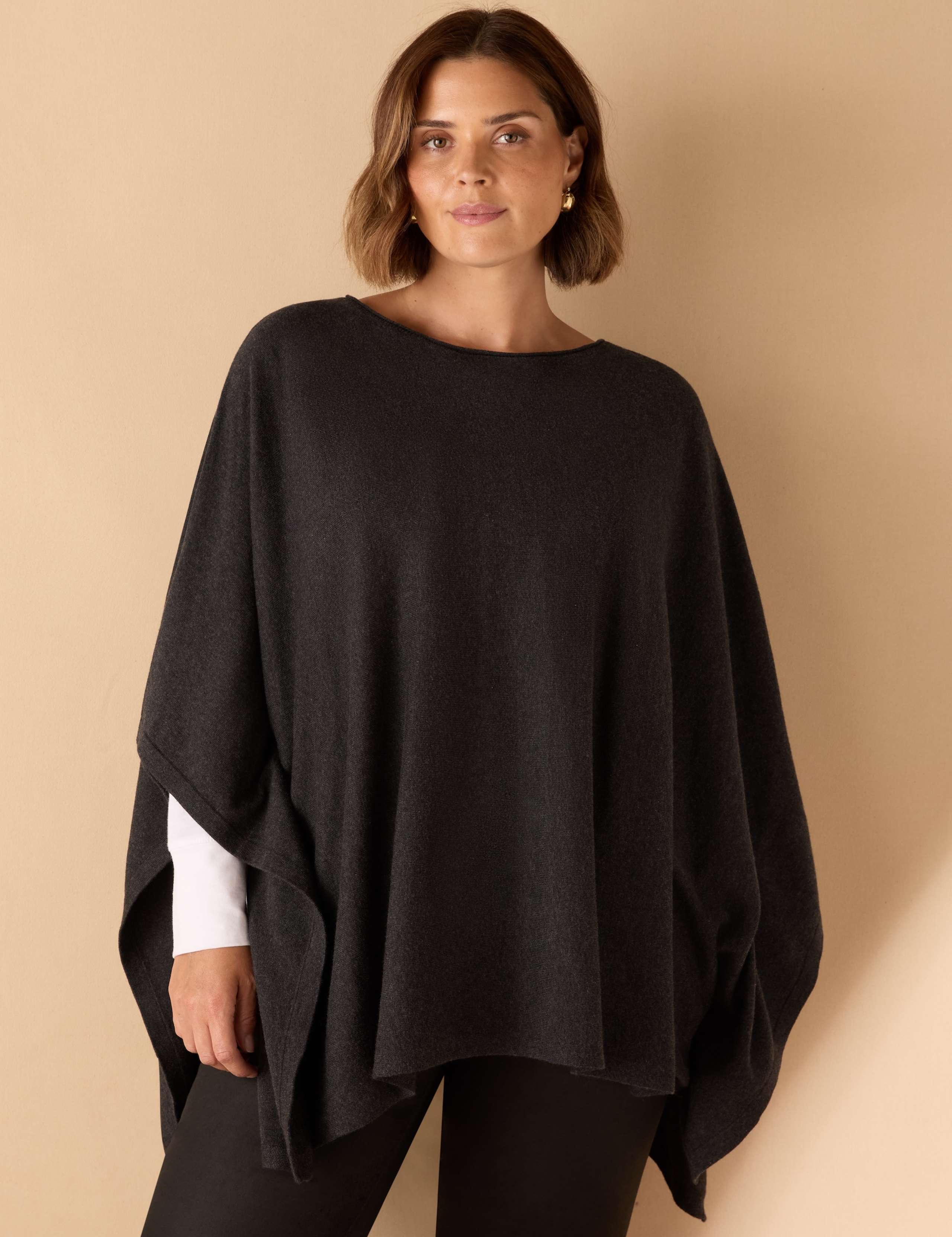 Knitted Poncho with Cashmere 1 of 8