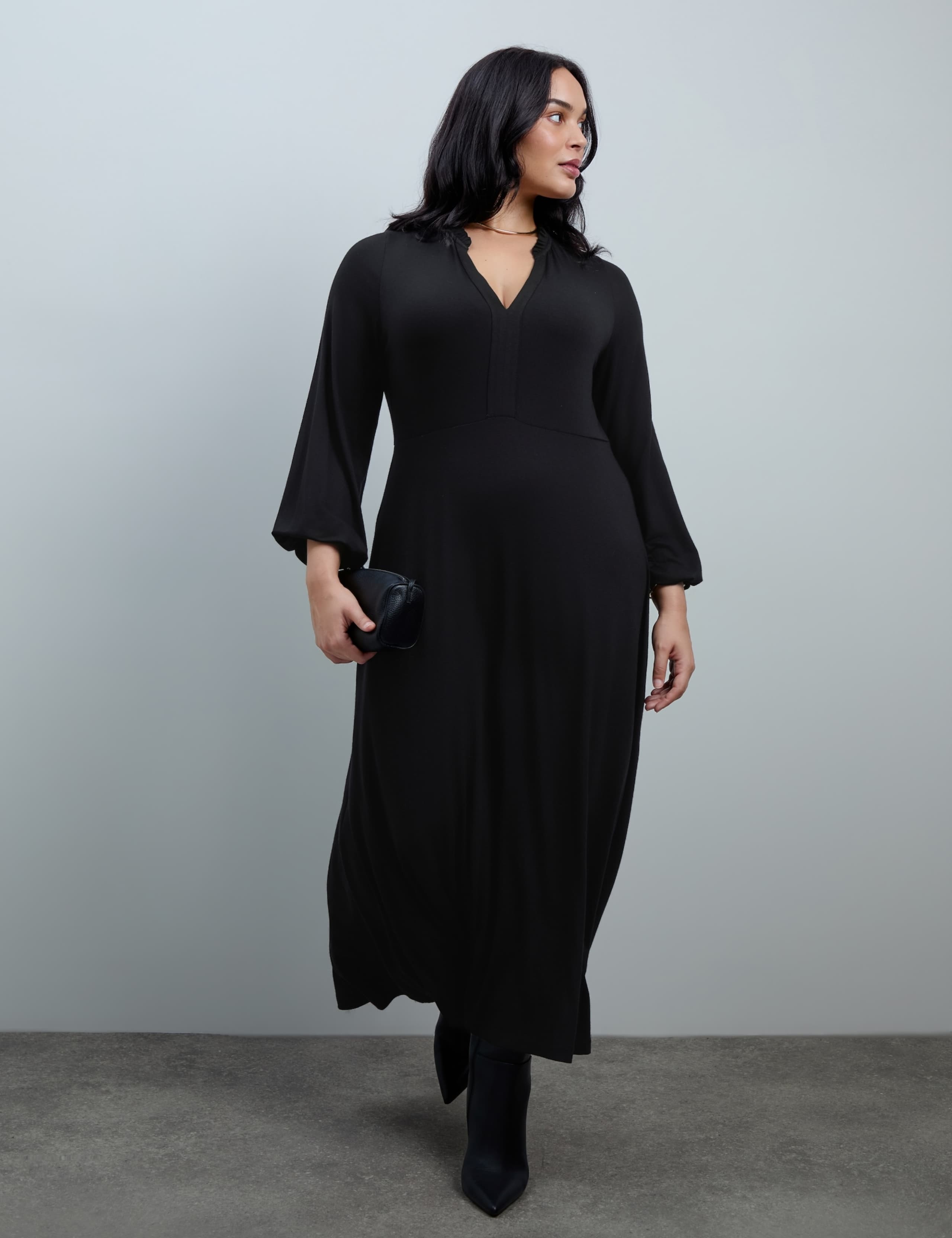 Curve Jersey V-Neck Ruffle Midi Dress 2 of 7