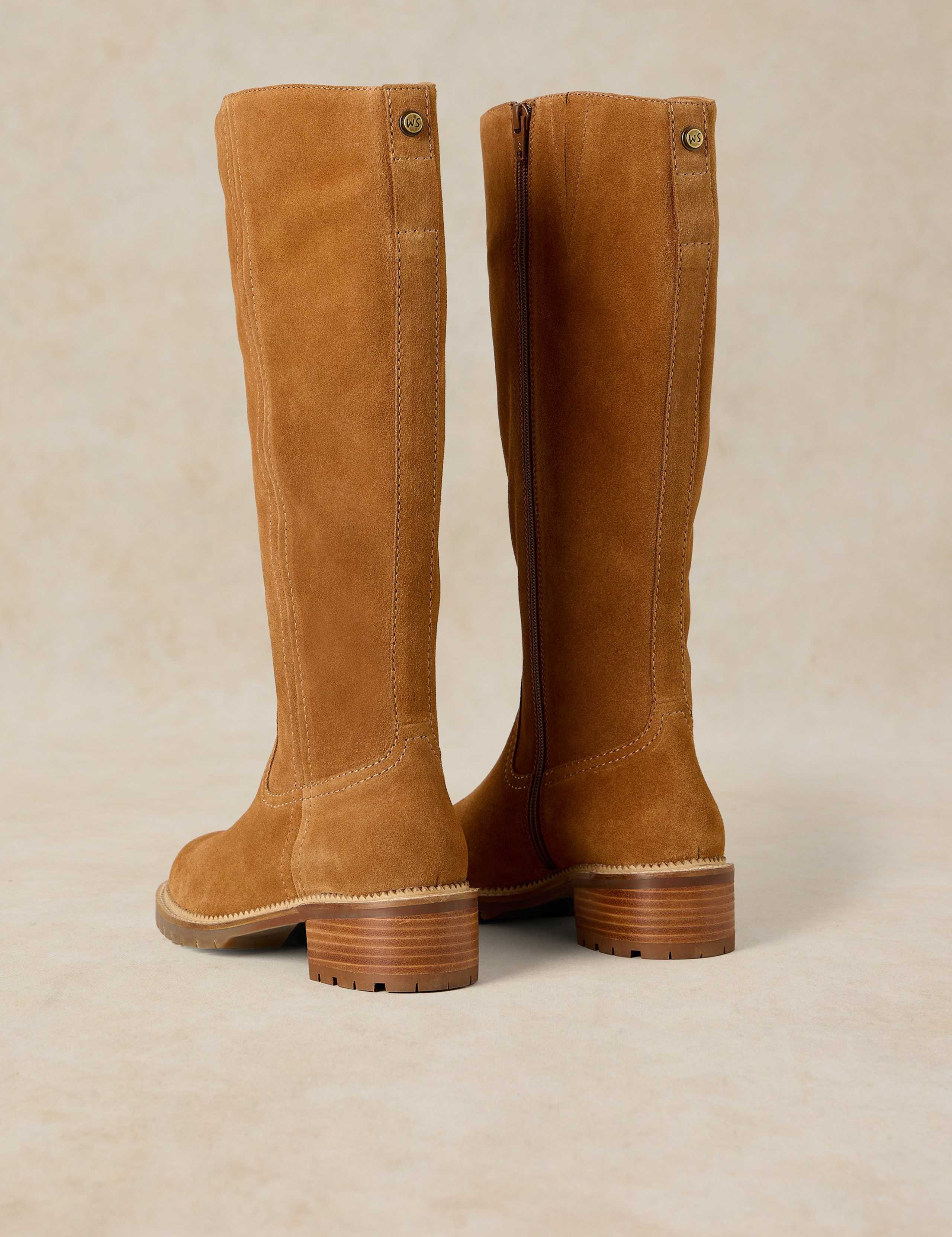 Wide Fit Suede Chelsea Boots 3 of 4