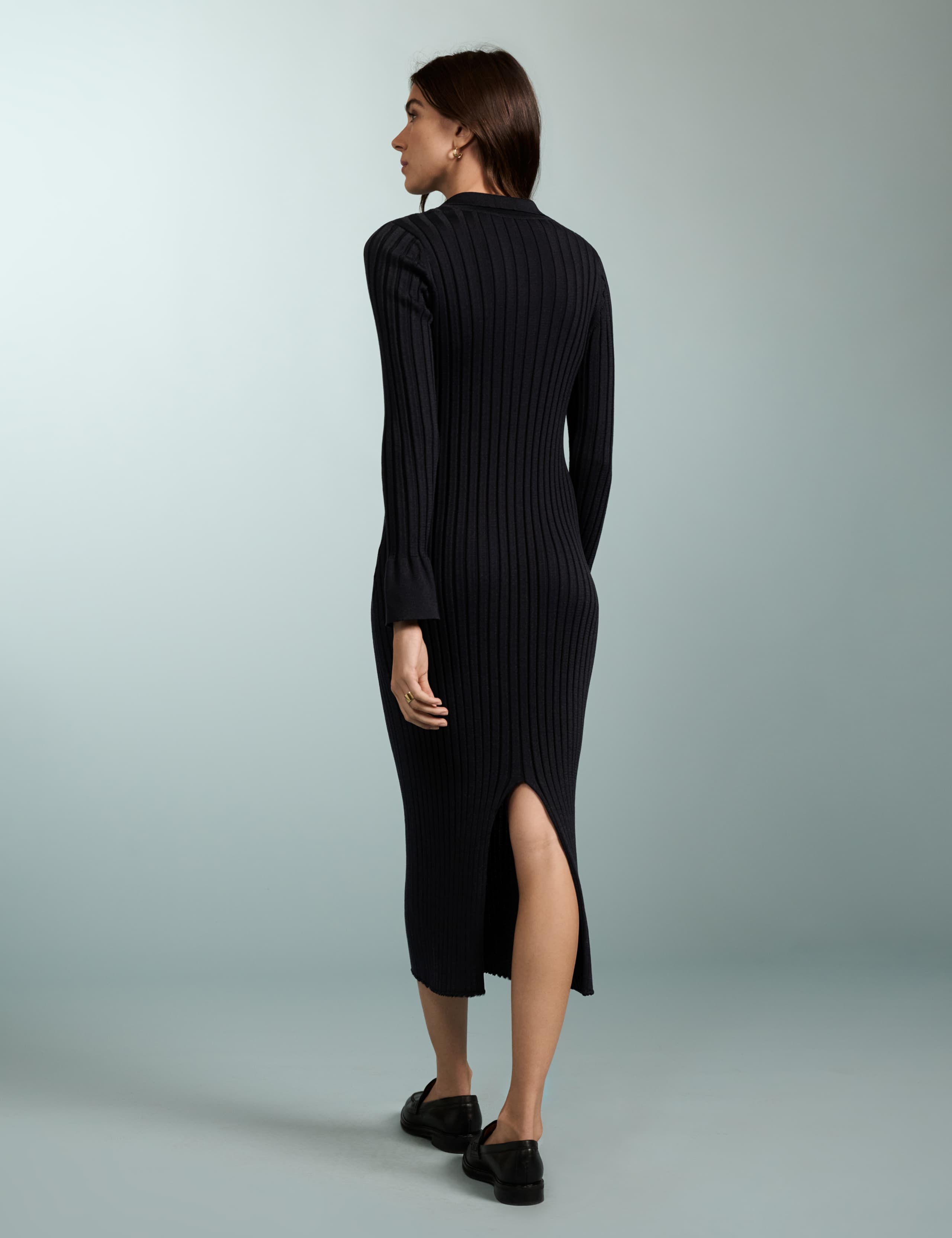 Textured Button Front Midaxi Bodycon Dress 4 of 4