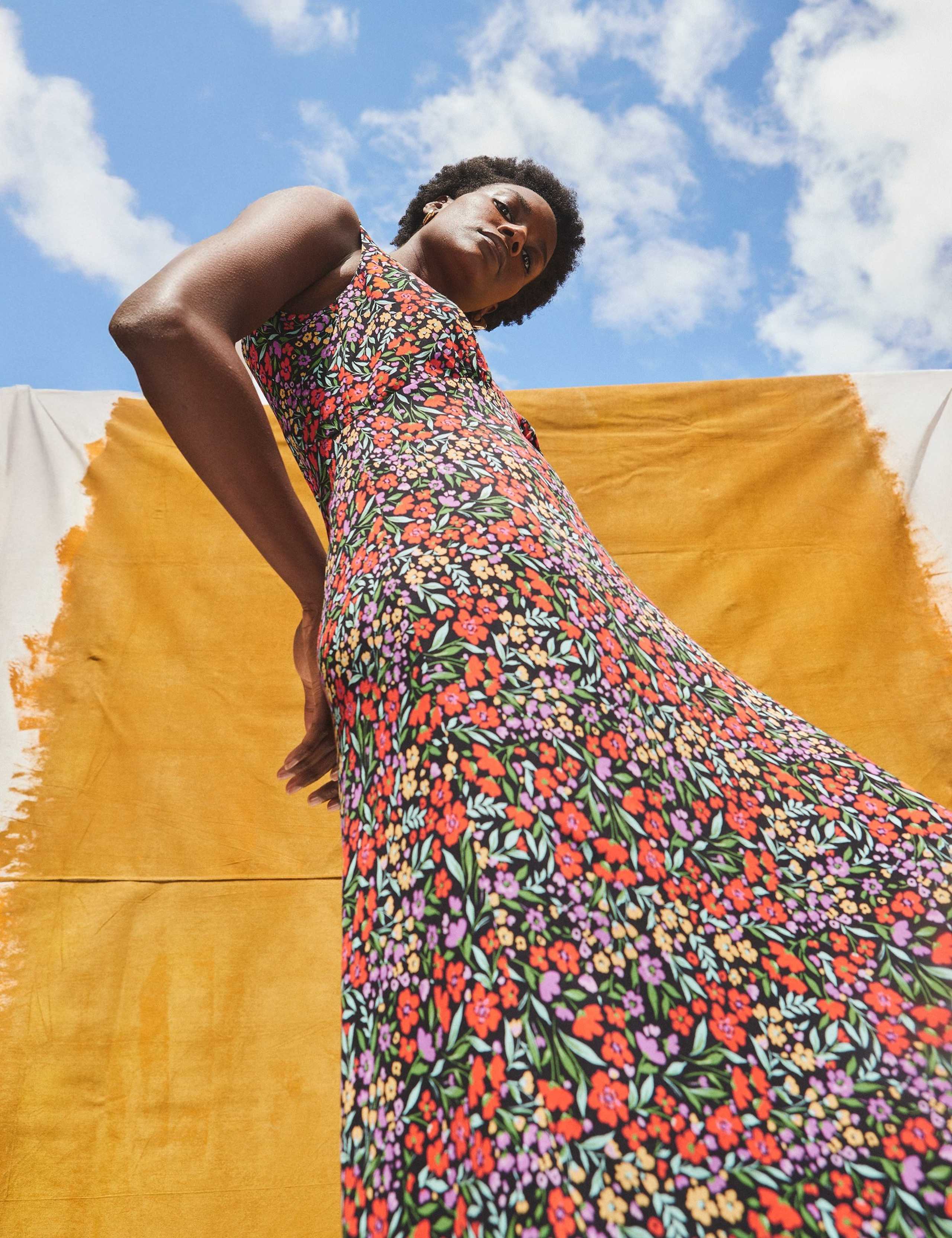 Ditsy Floral V-Neck Slip Midi 4 of 5