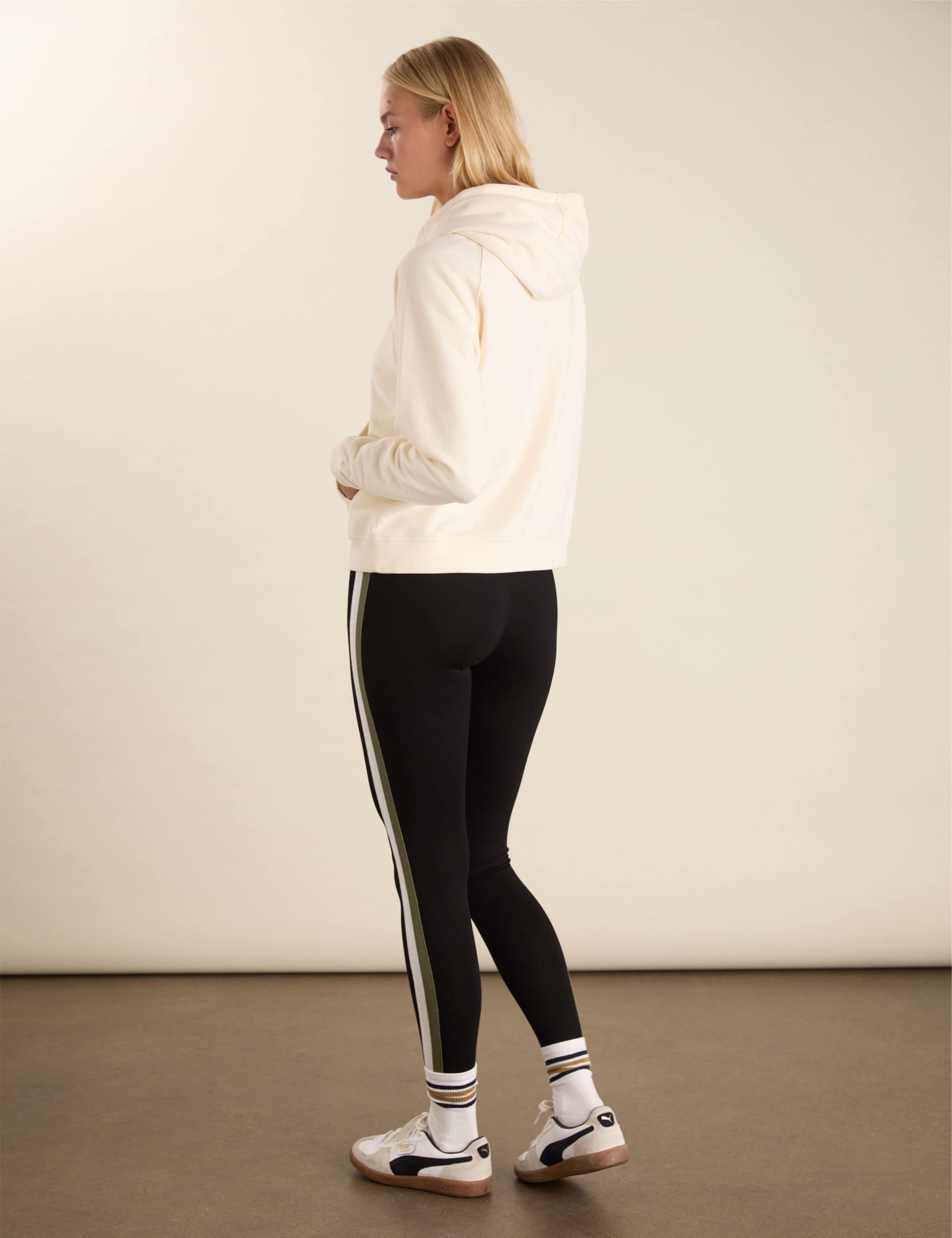 Side Stripe Leggings 4 of 7