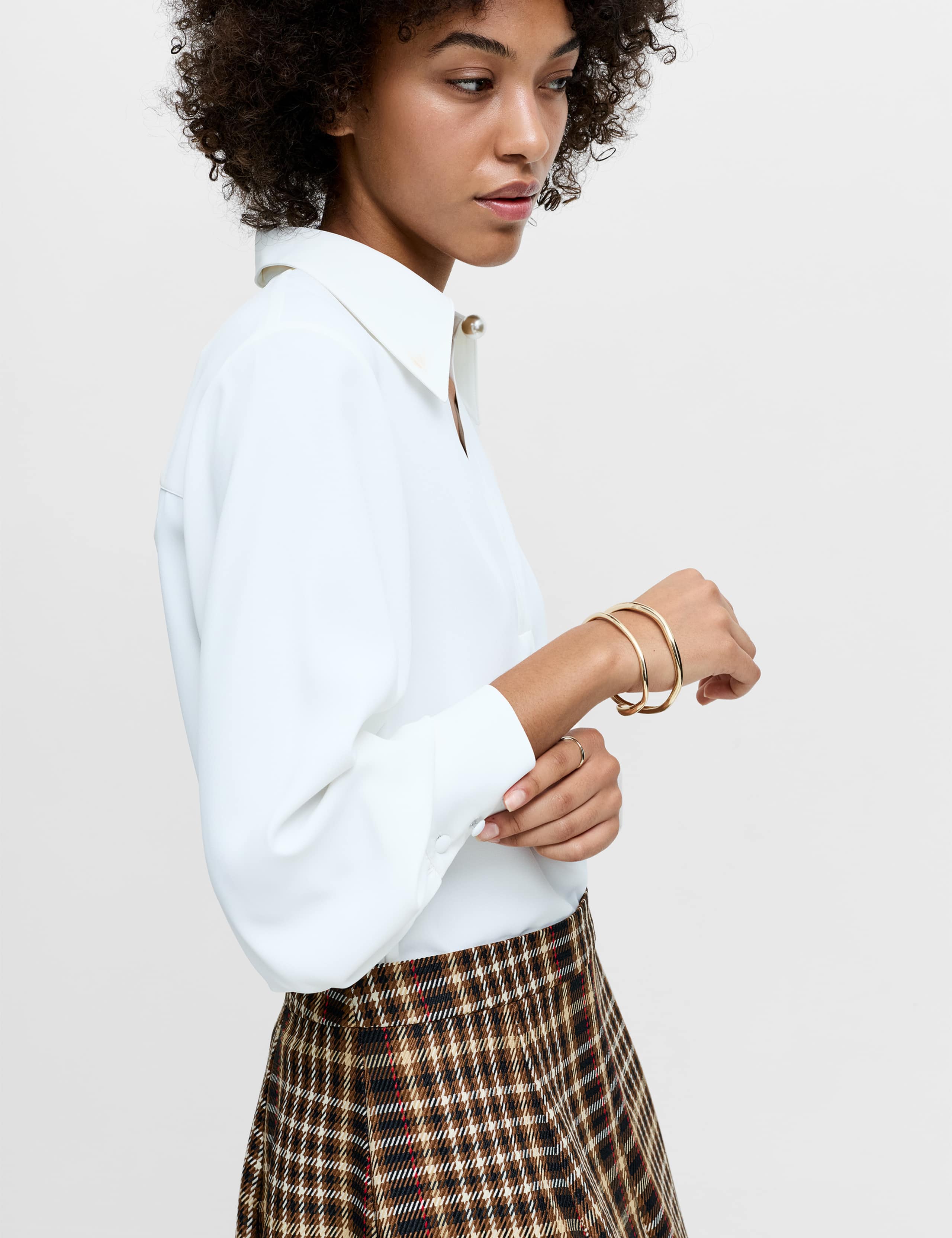 Embellished Neck Balloon Sleeve Shirt 4 of 6