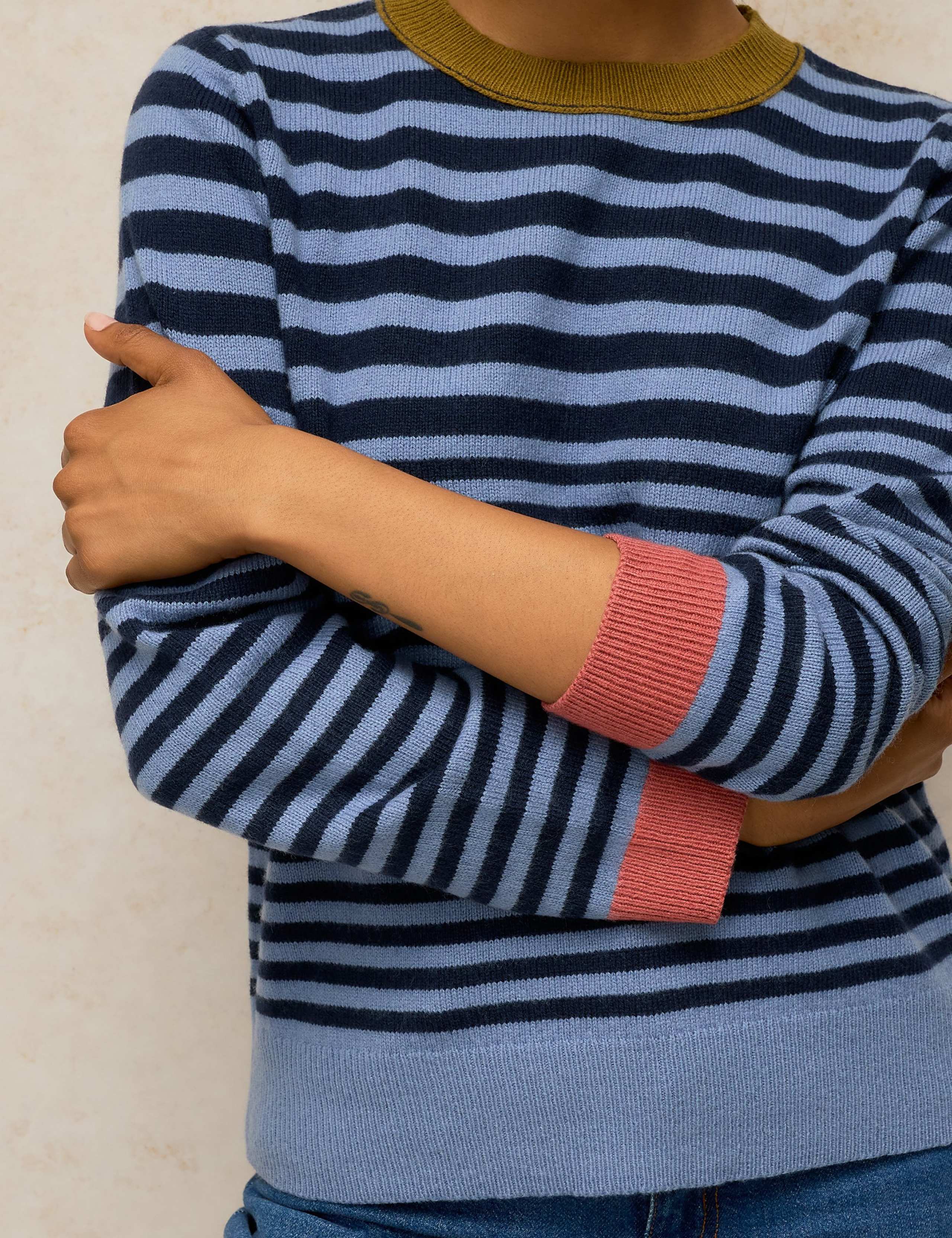 V Neck Jumper With Wool 5 of 6