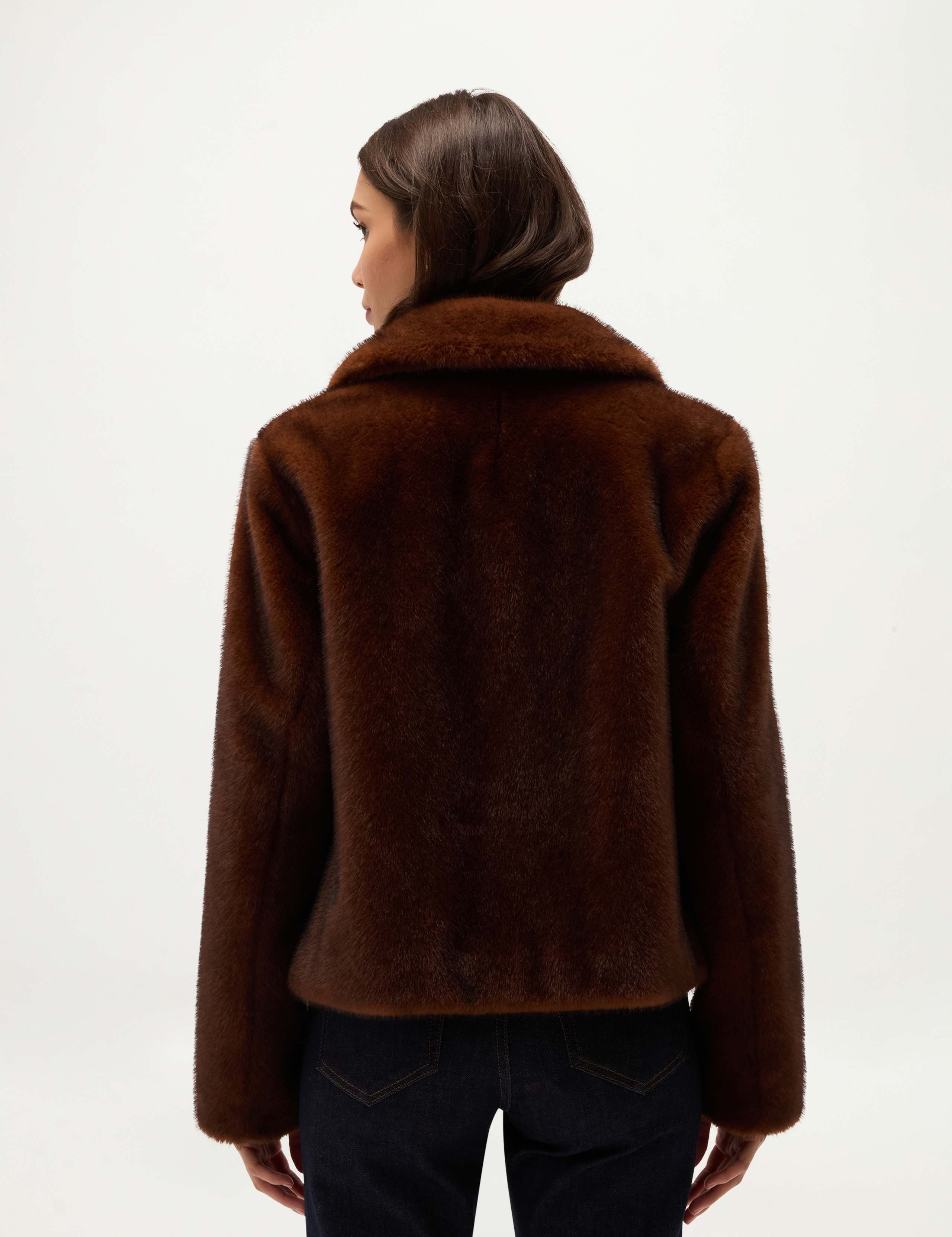 Faux Fur Collared Neck Cropped Coat 3 of 7