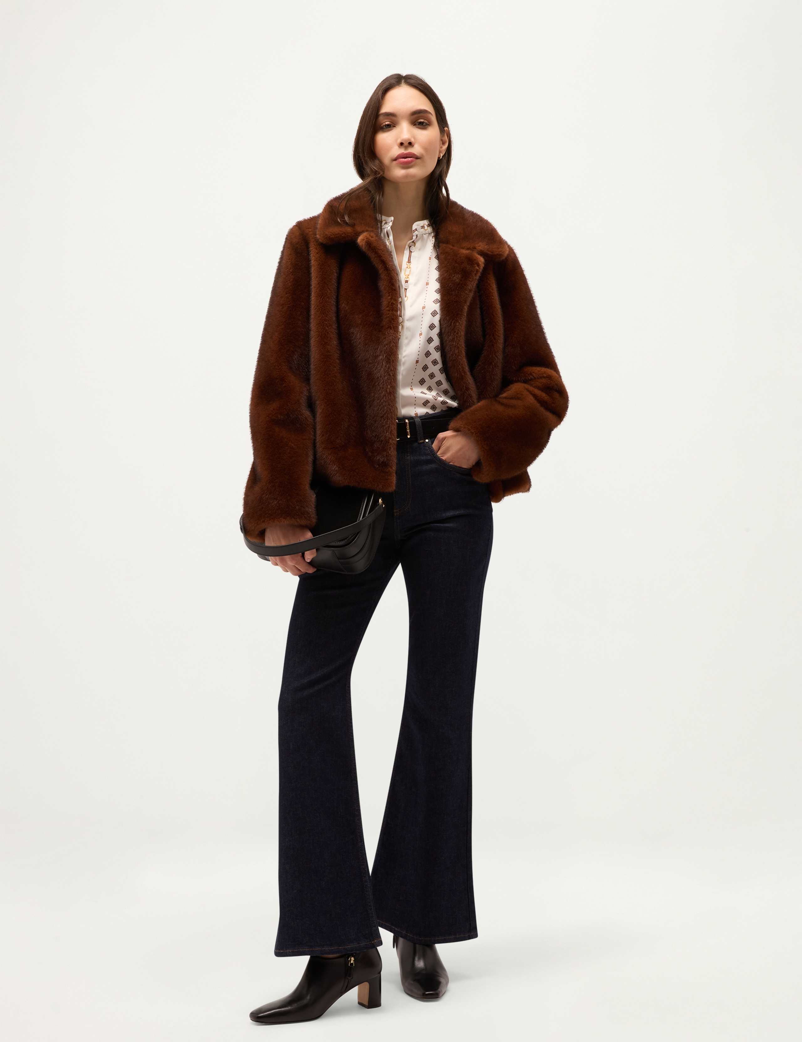 Faux Fur Collared Neck Cropped Coat 5 of 7