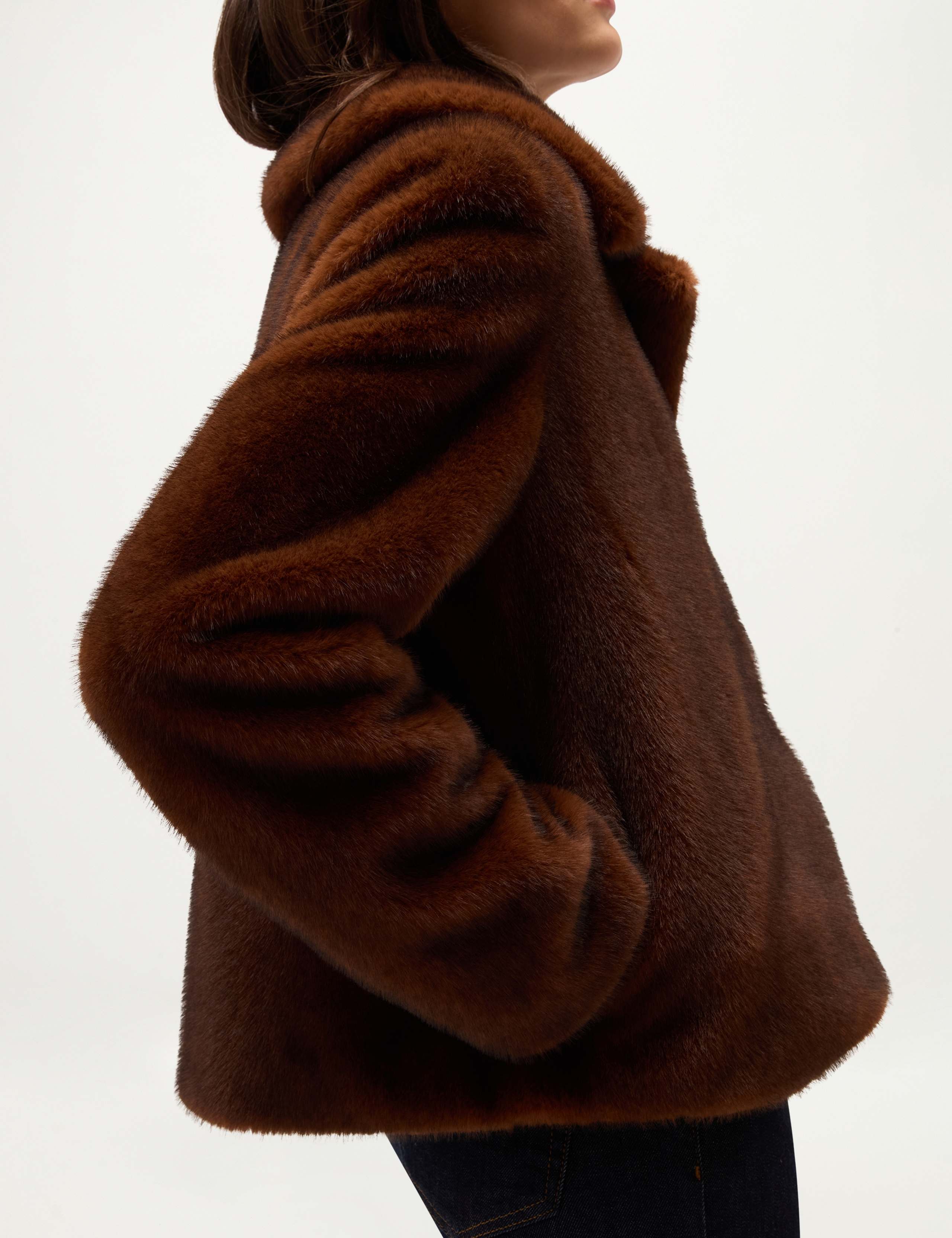 Faux Fur Collared Neck Cropped Coat 7 of 7