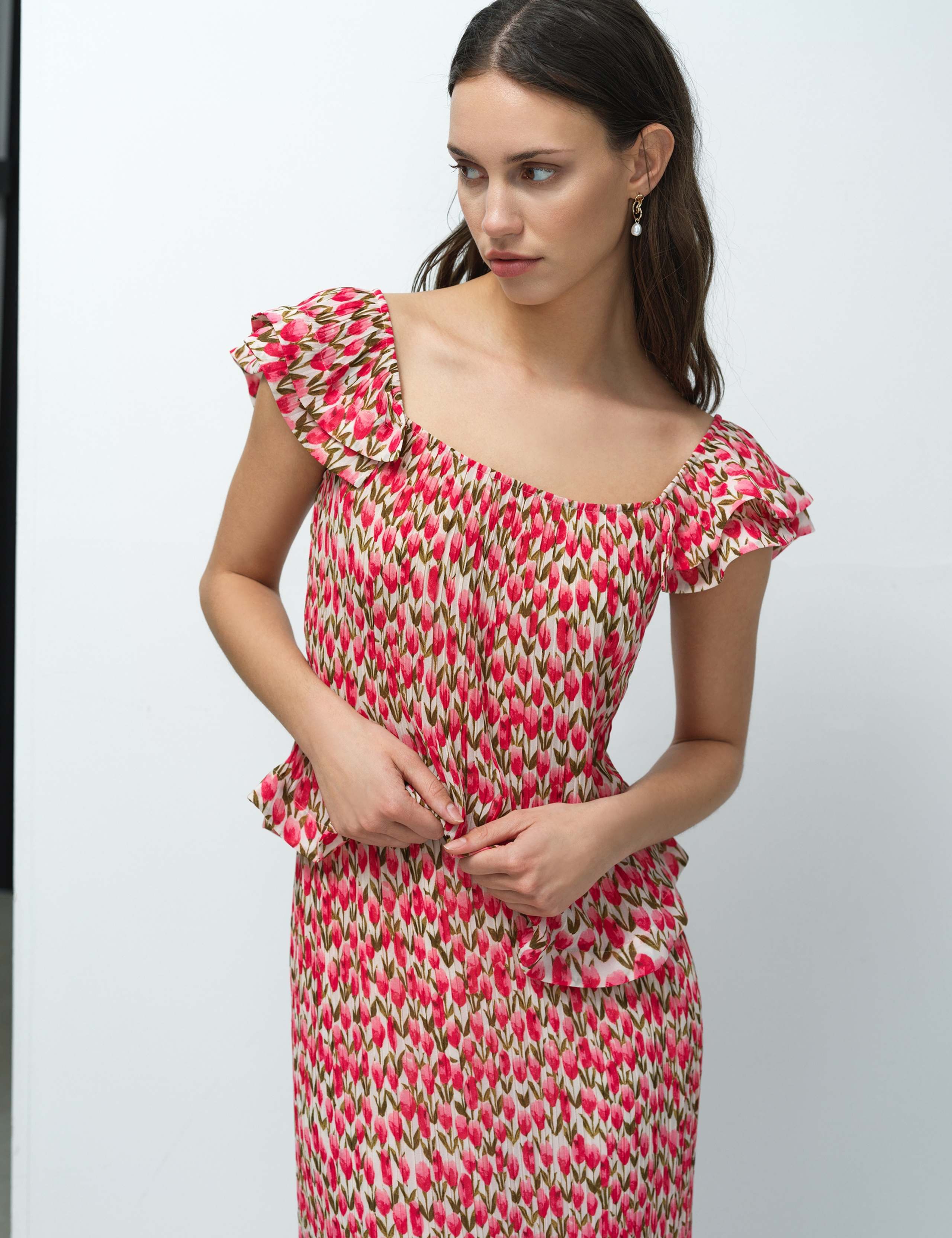 Plissé Floral Square Neck Ruffle Peplum Top 1 of 6