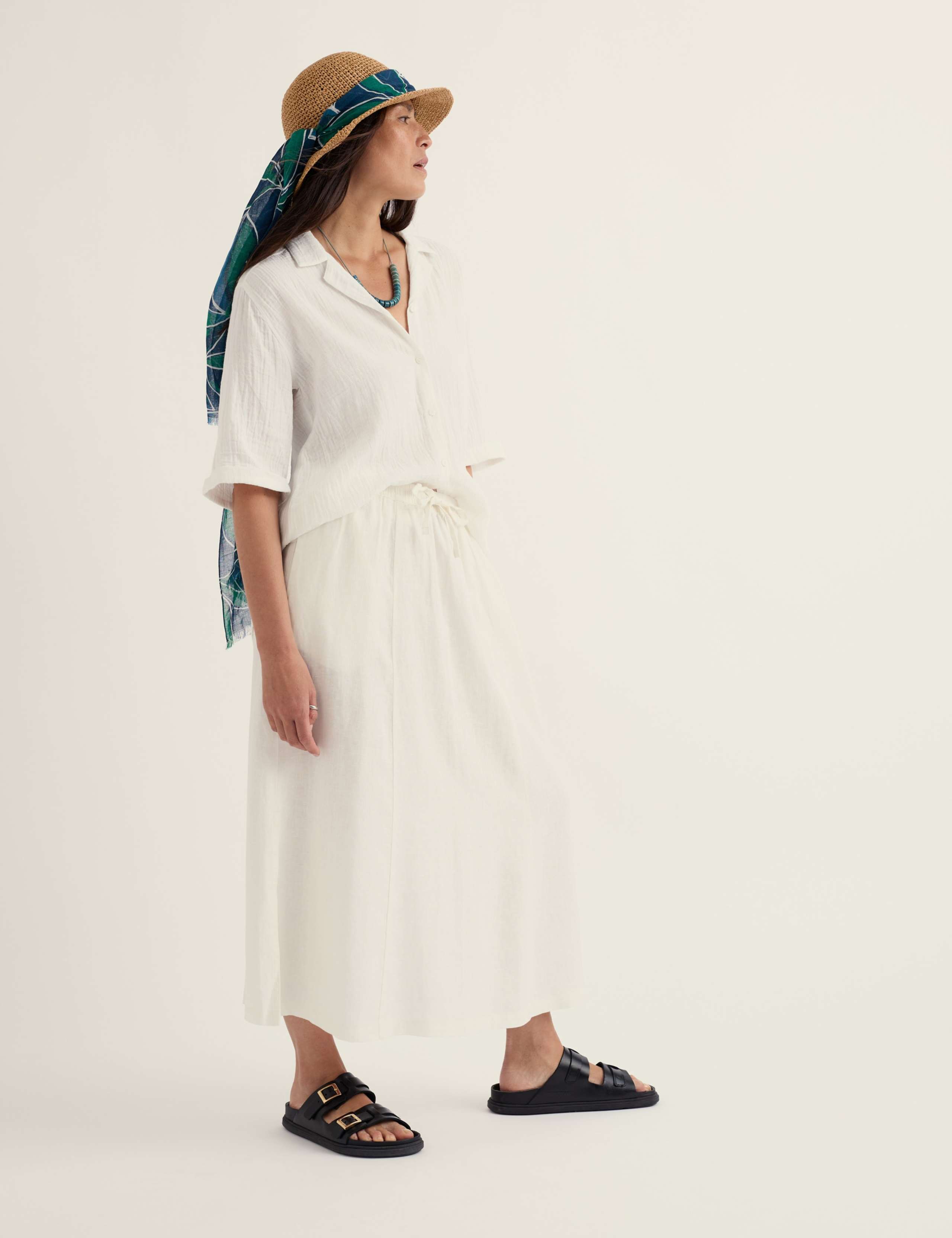 Modal Rich Leaf Print Scarf with Linen 4 of 5