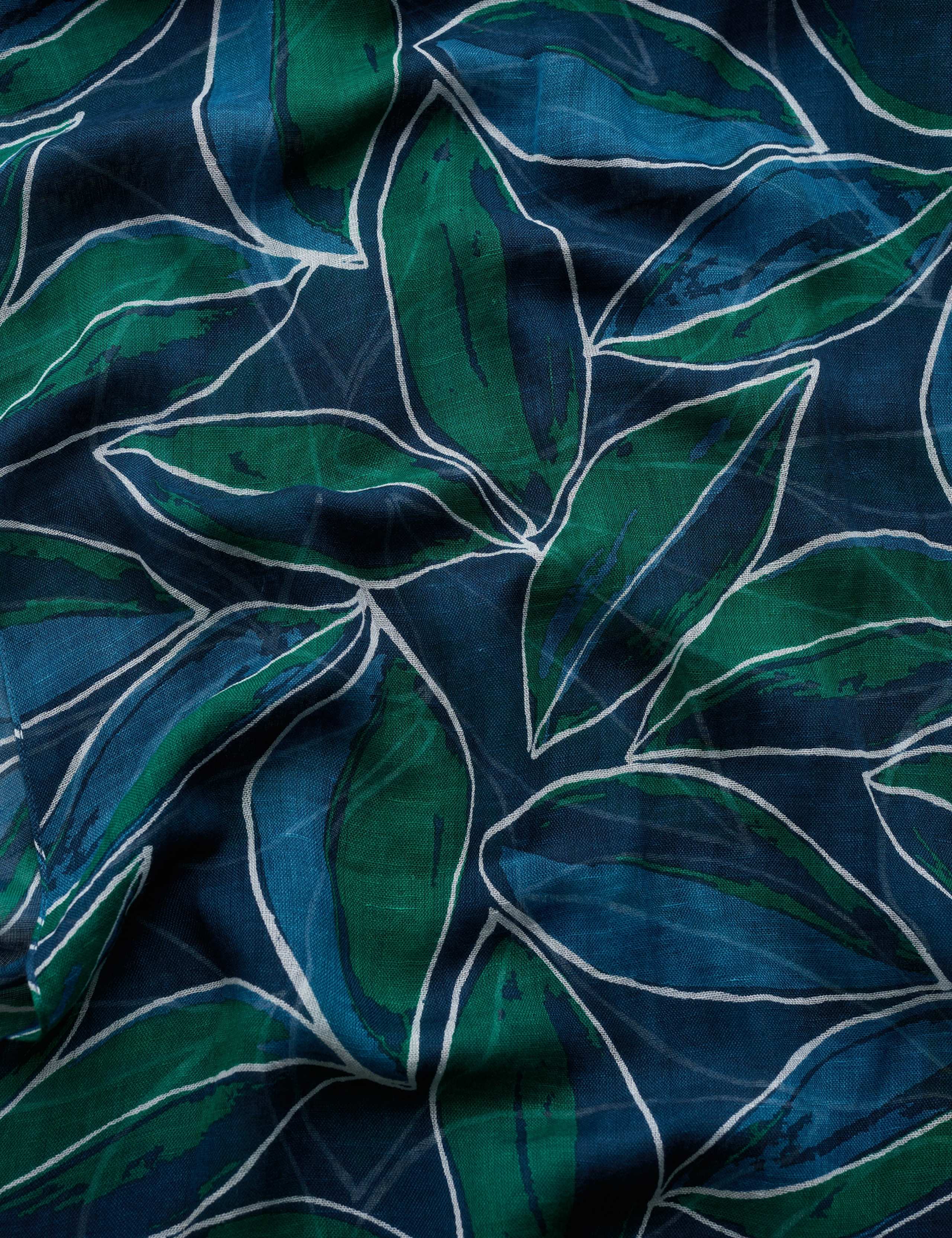 Modal Rich Leaf Print Scarf with Linen 5 of 5