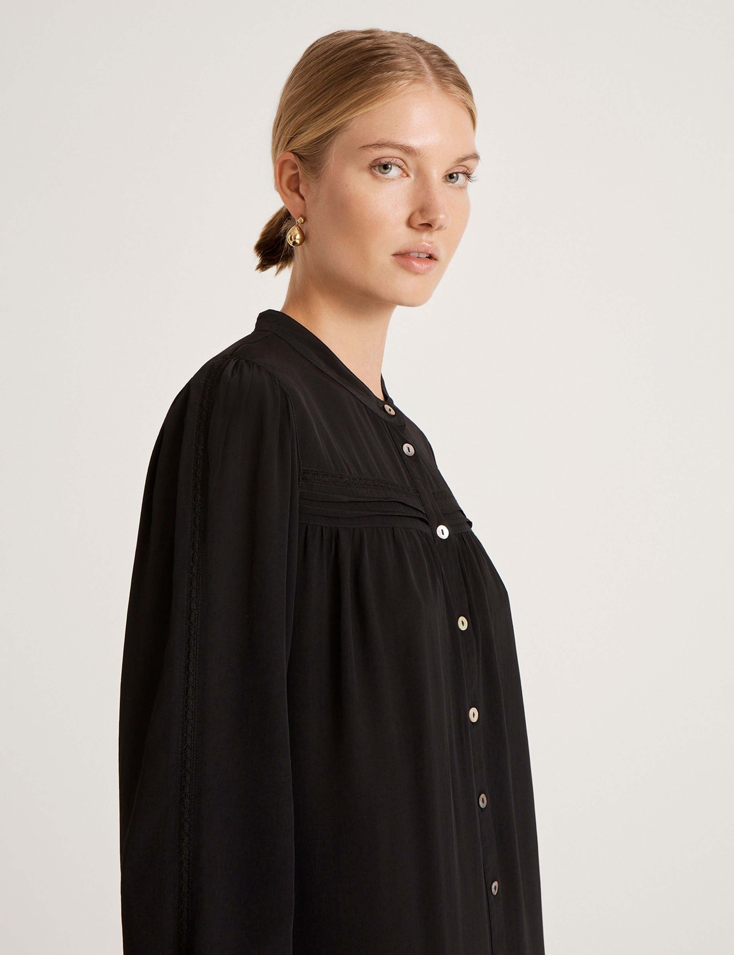 Crepe Round Neck Button Through Mini Dress 4 of 4