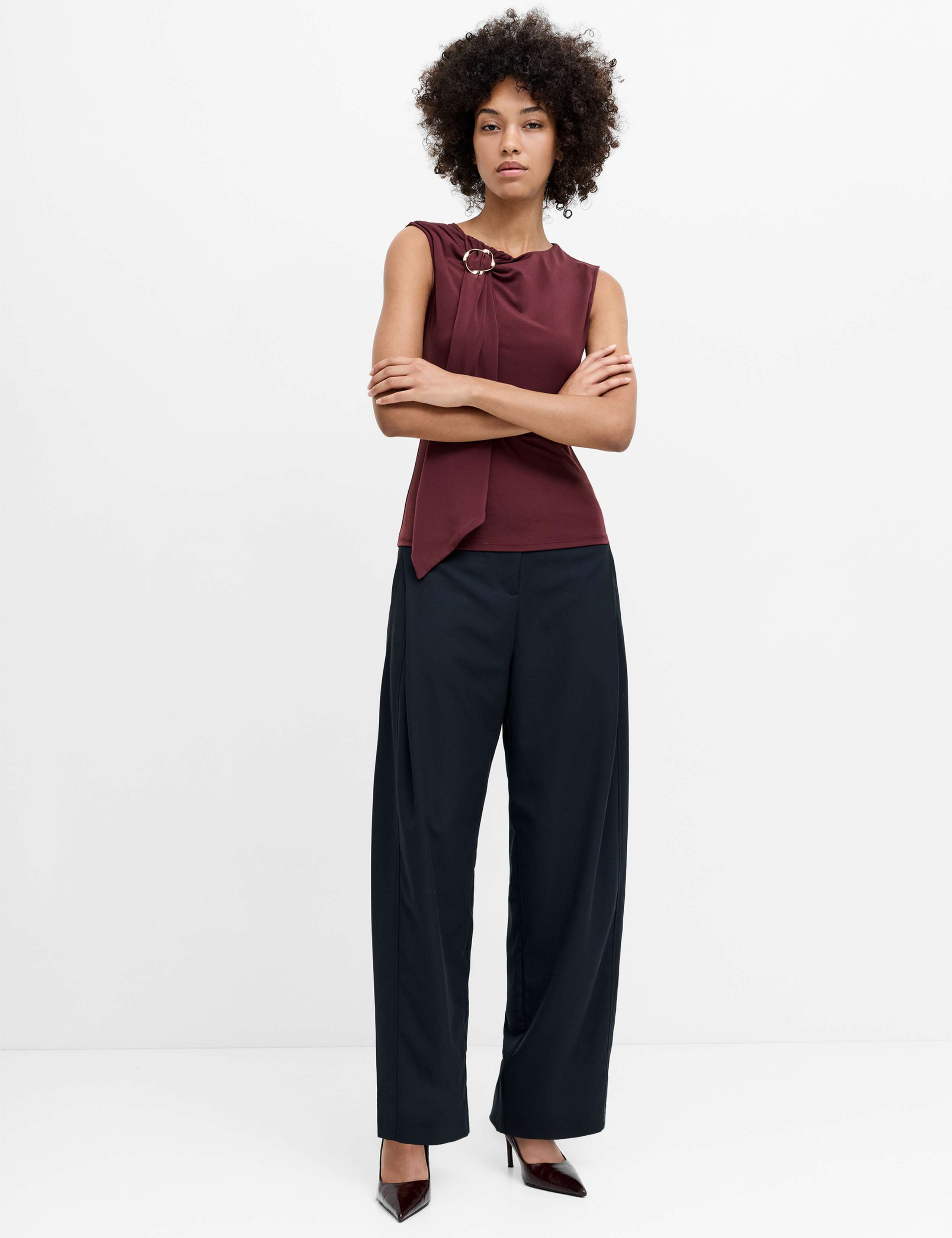 Pleat Front Wide Leg Trousers 3 of 5