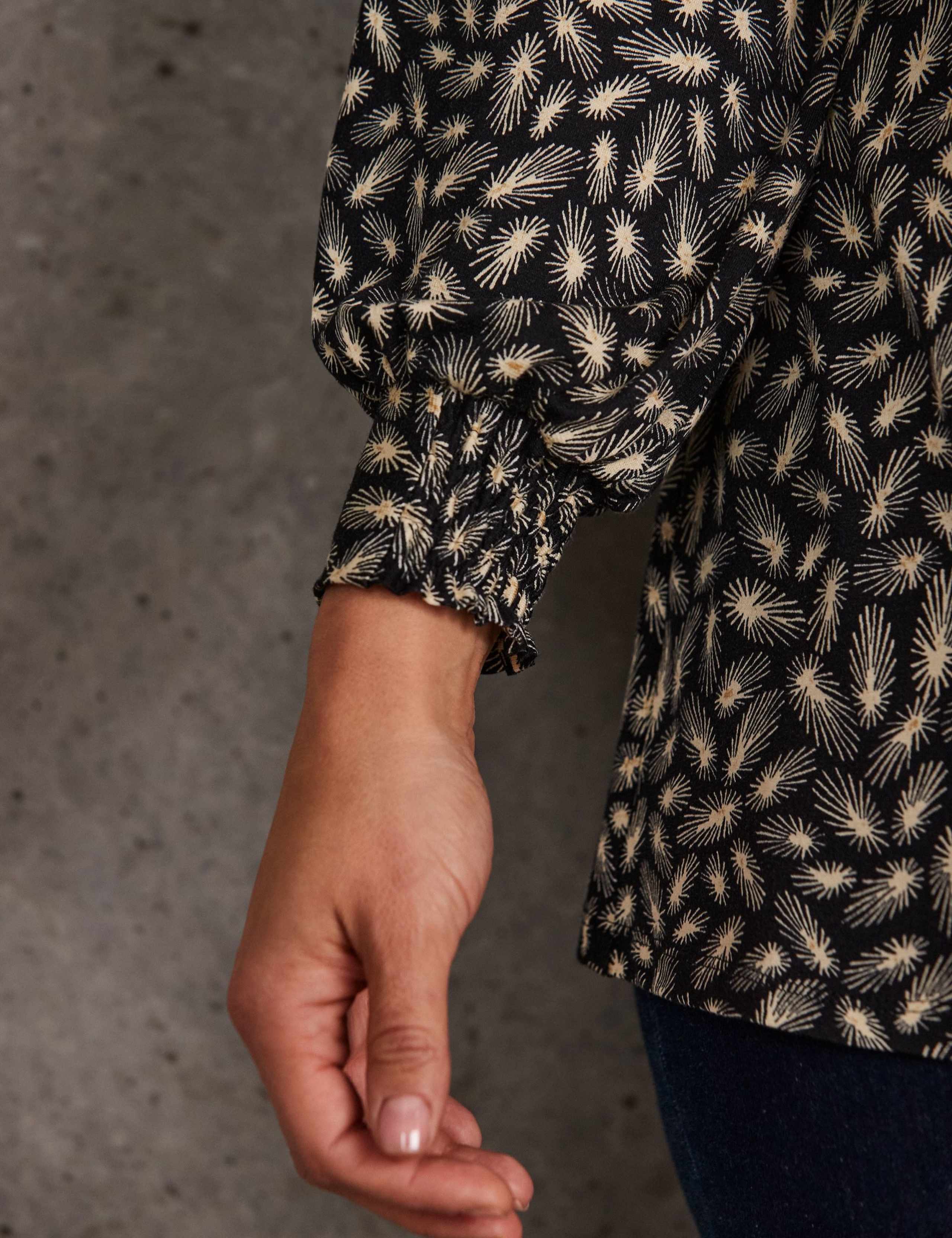 Feather Print Notch Neck Tunic 5 of 5