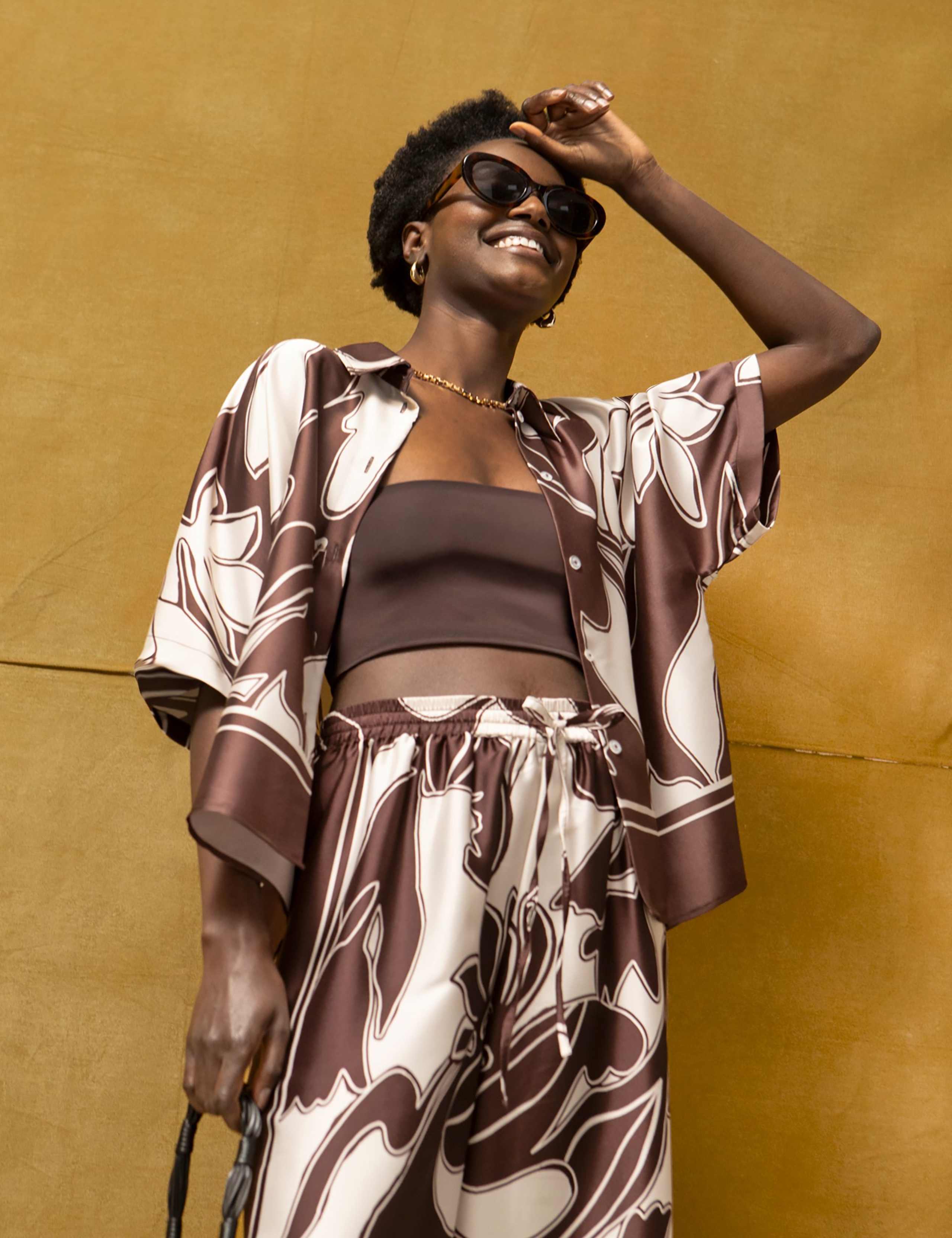 Swirl Collared Relaxed Blouse 4 of 5