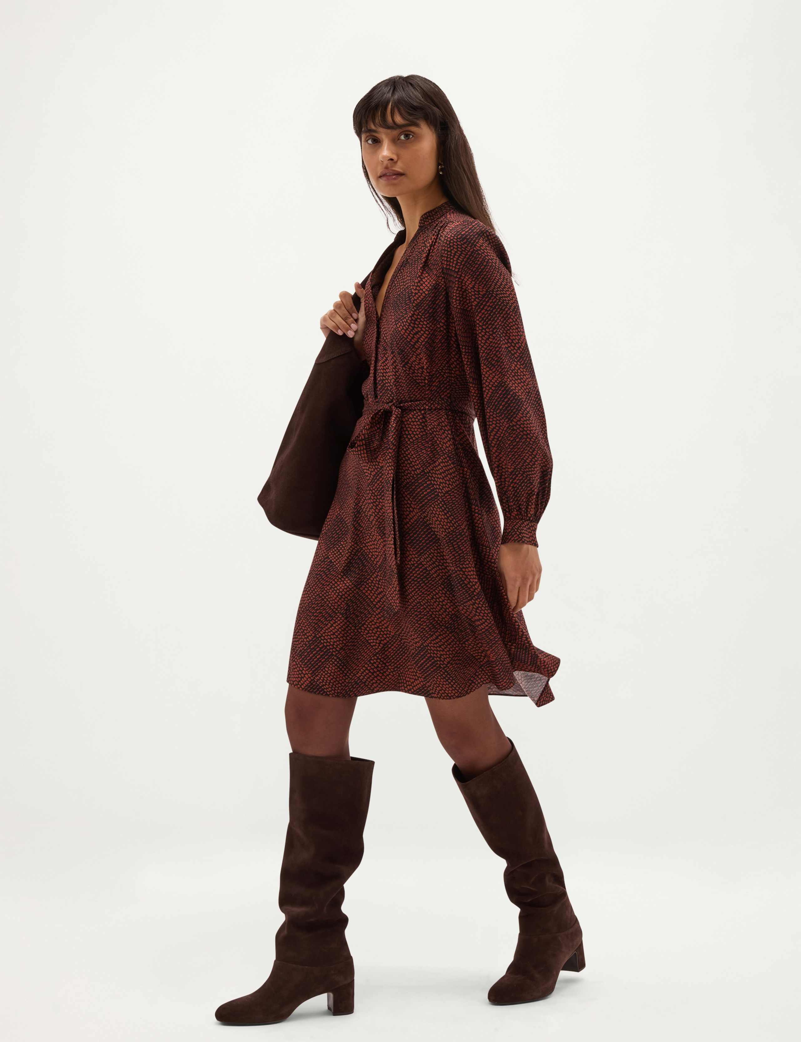 Printed V-Neck Tie Waist Mini Skater Dress 3 of 7