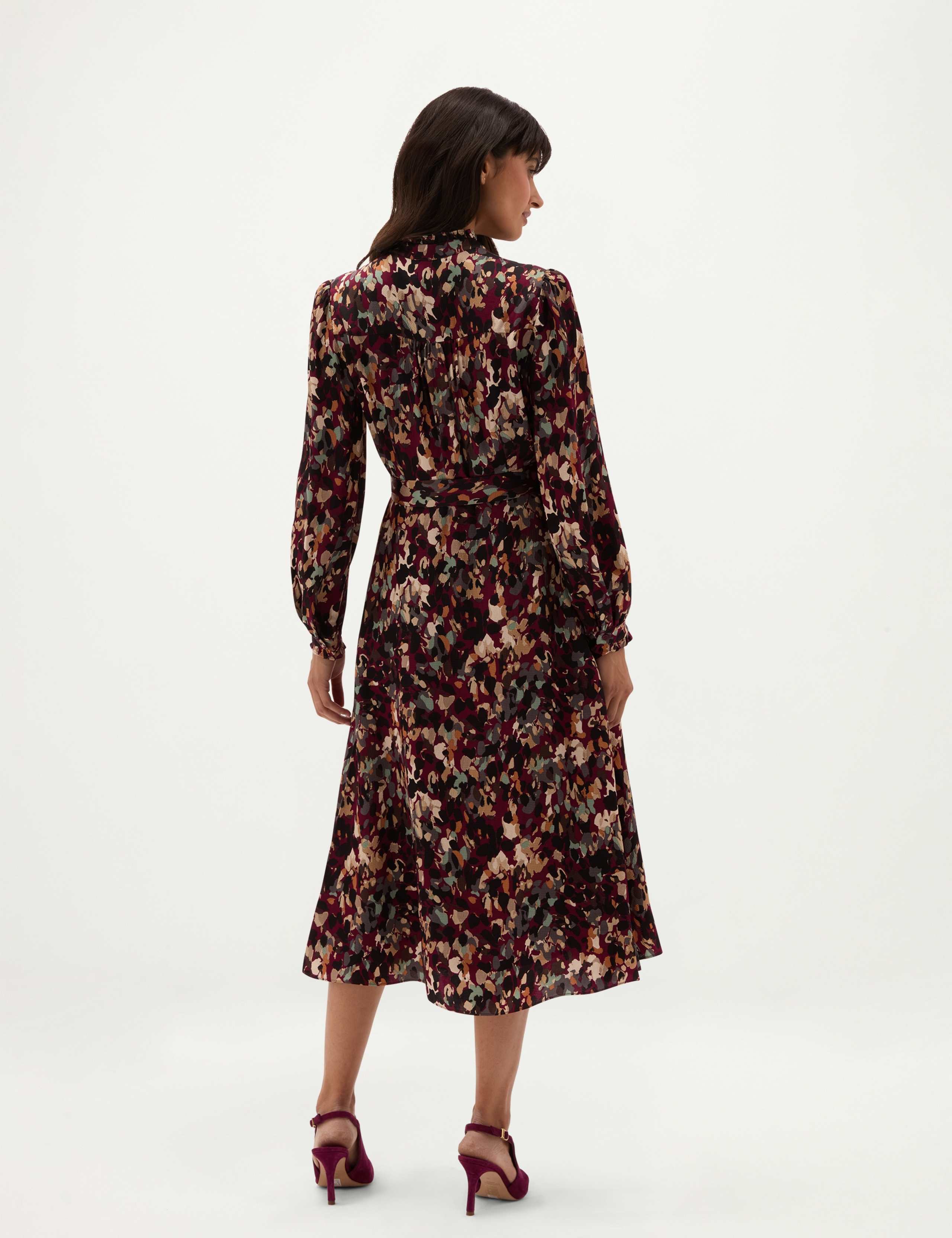 Printed Notch Neck Tie Waist Knee Length Skater Dress 3 of 6