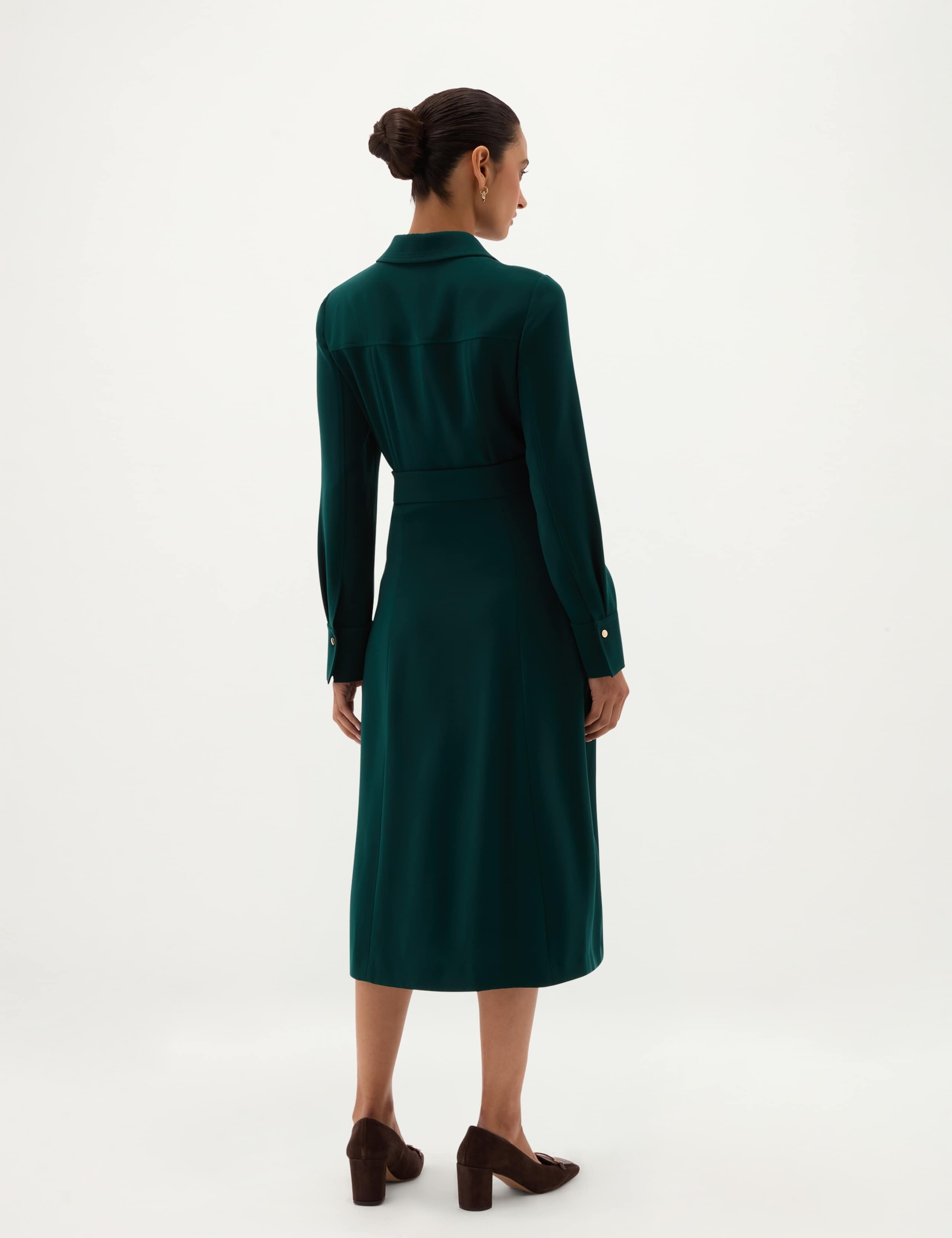 Collared Button Through Knee Length Skater Dress 7 of 7