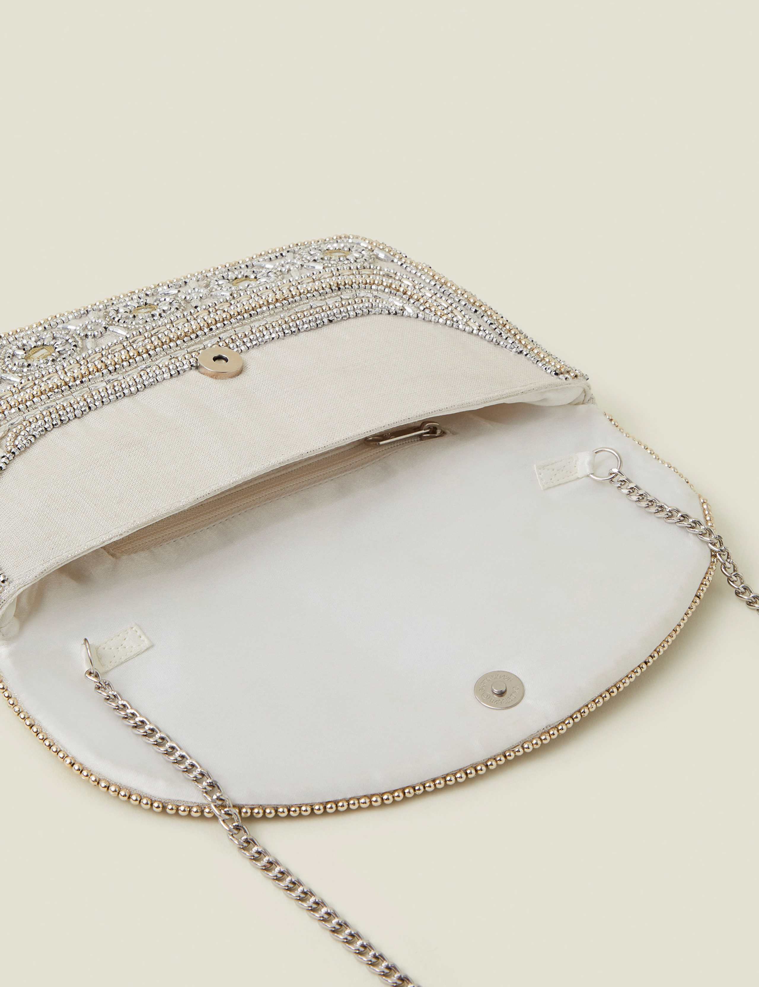 Beaded Chain Strap Clutch Bag 3 of 4