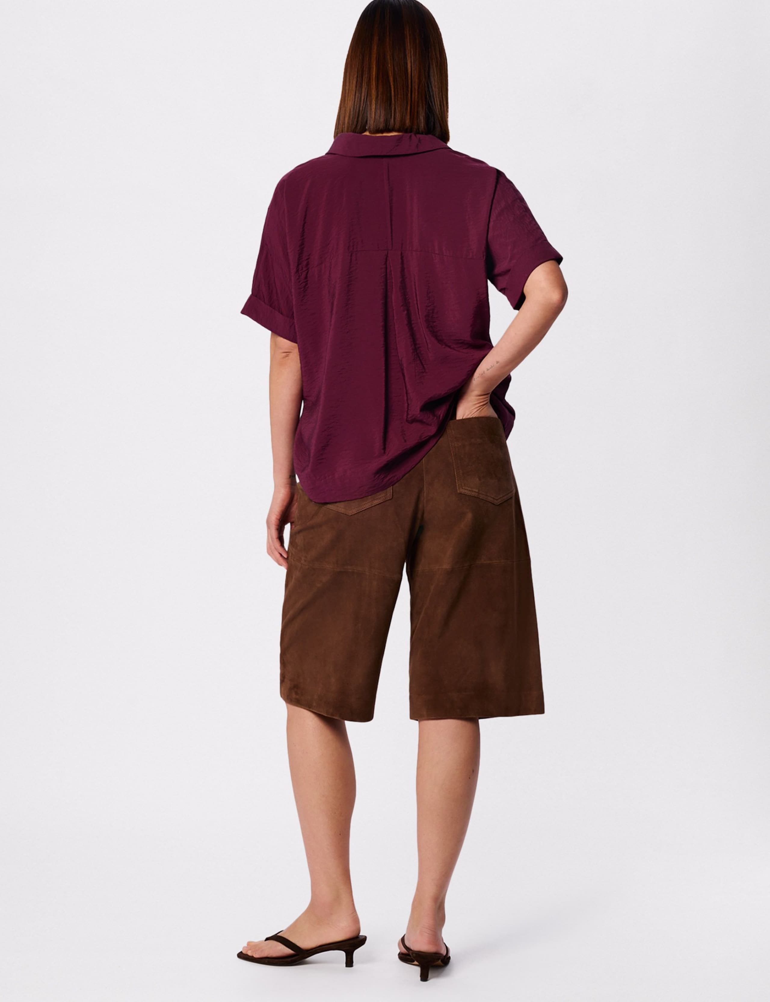 Collared Shirt 4 of 5