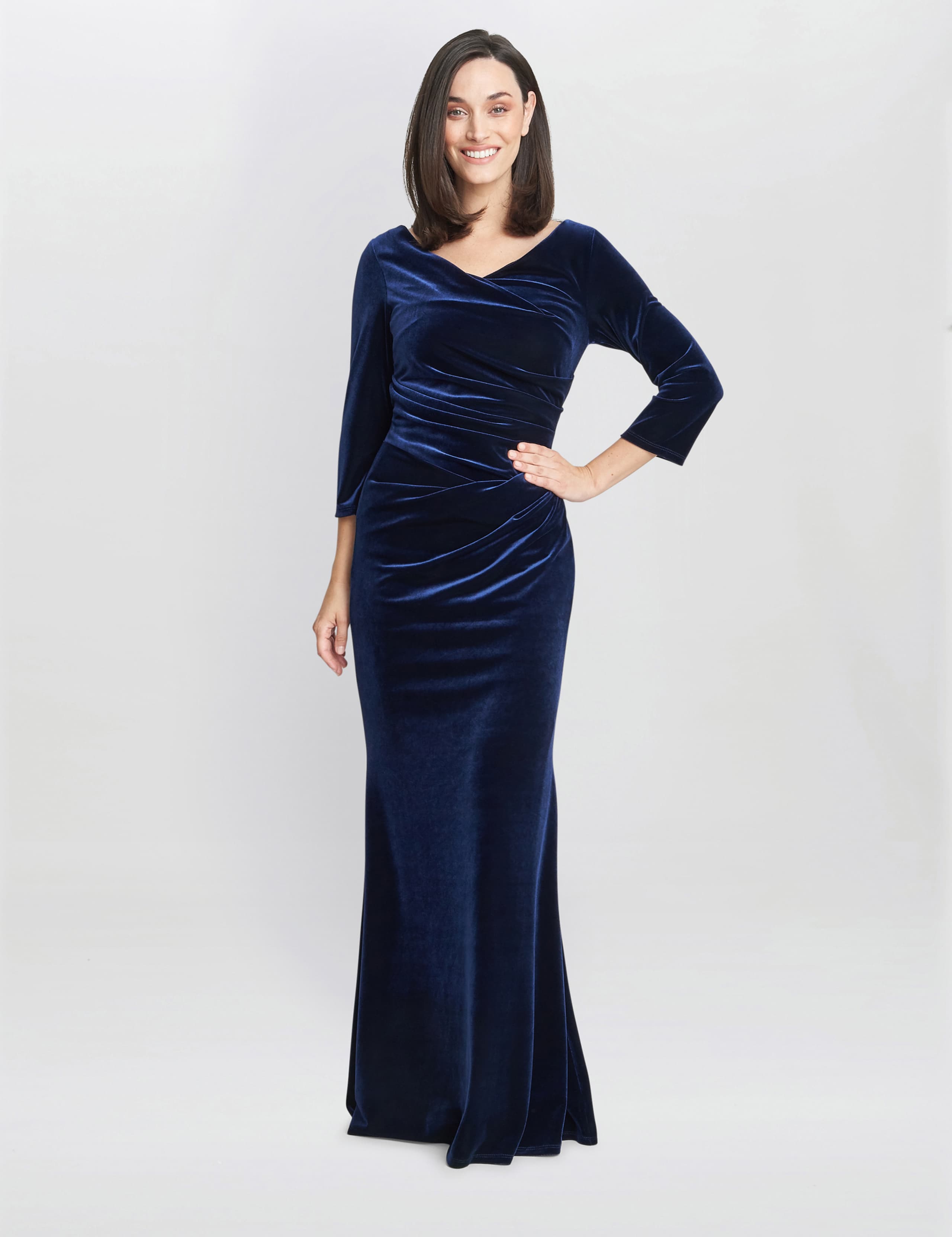 【海外限定】GinaBacconi ドレス☆Black Selena Velvet Maxi Dre Selena Velvet Maxi Dress – Gina Bacconi
