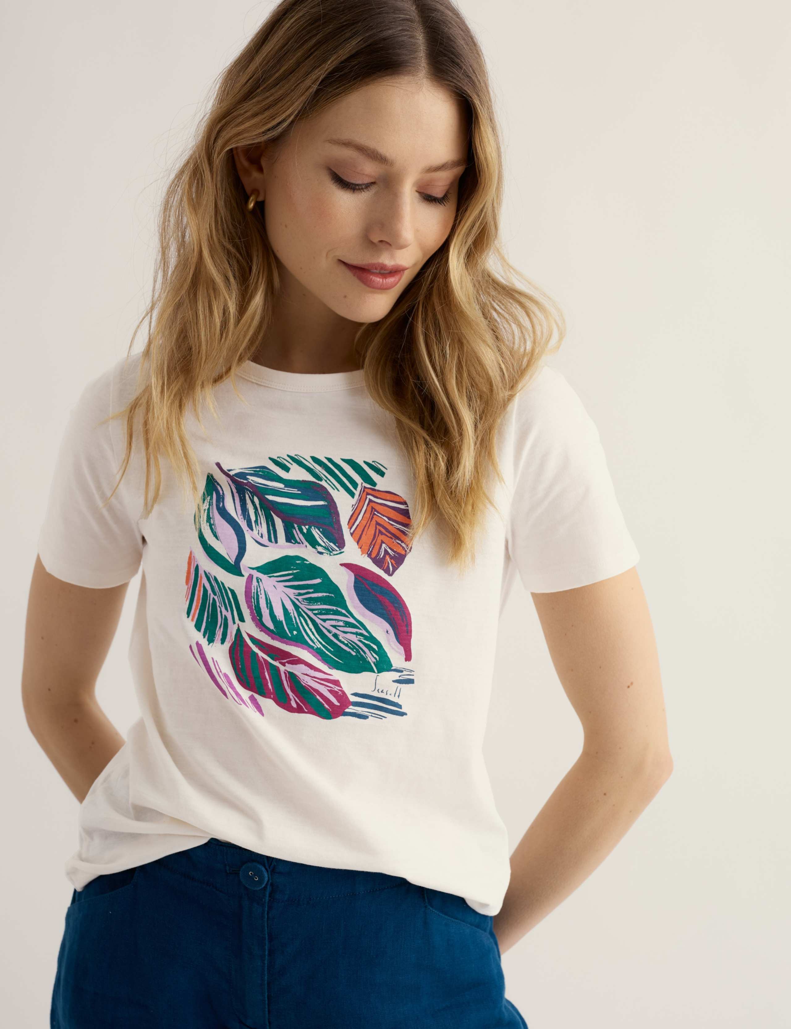 Pure Cotton Graphic T-Shirt 1 of 5