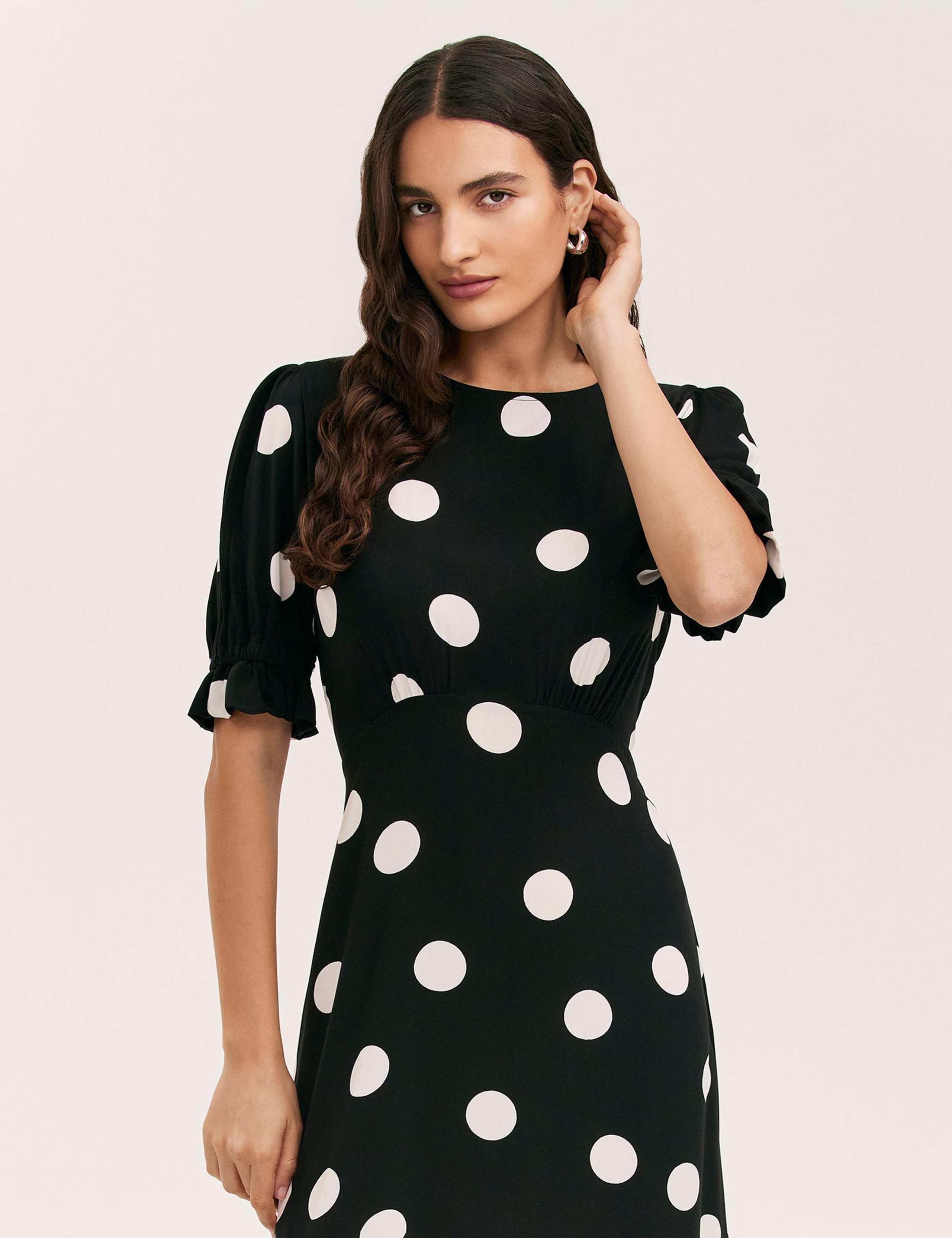 Polka Dot Round Neck Midi Tea Dress 2 of 4