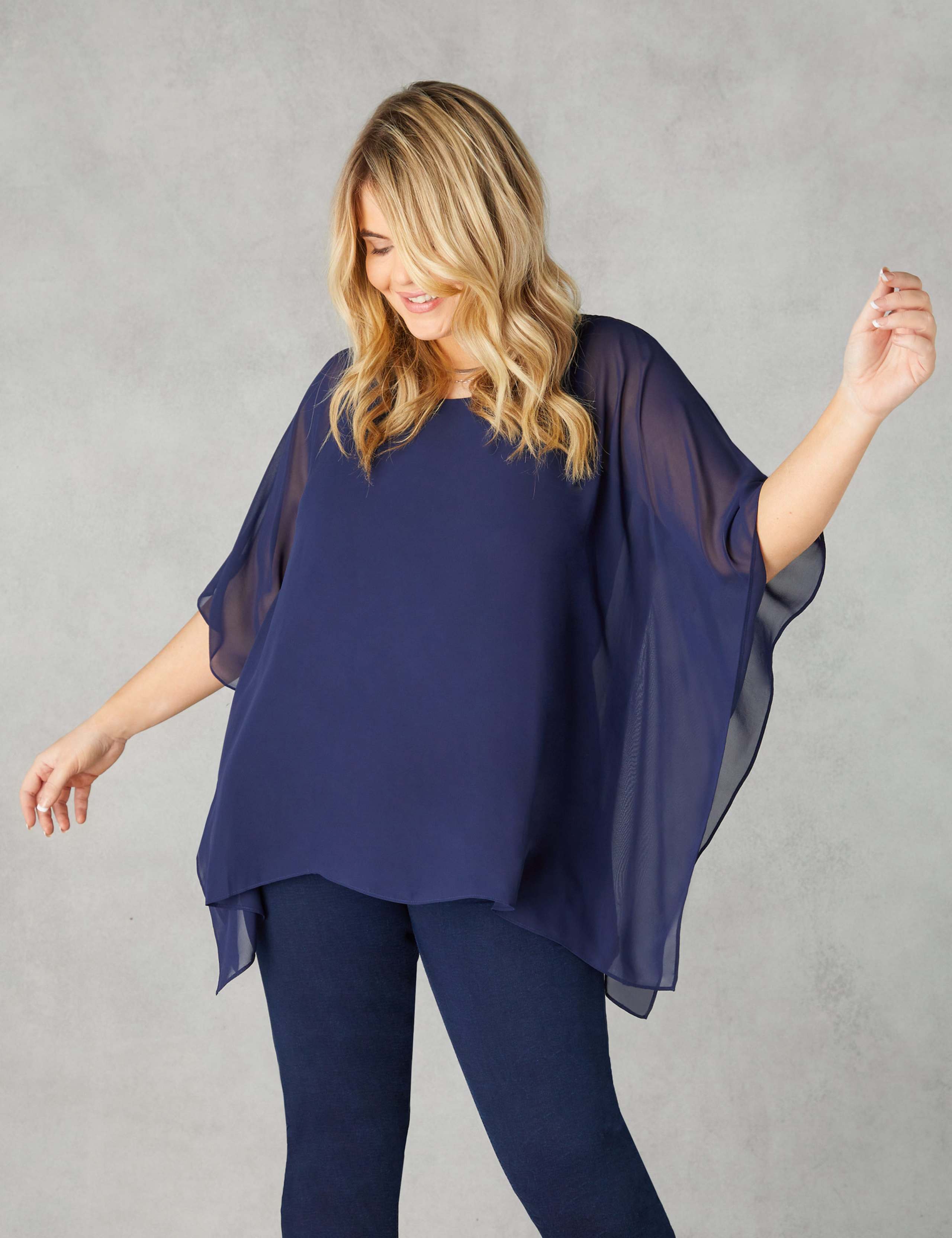 Round Neck Relaxed Hanky Hem Overlay Top 2 of 3