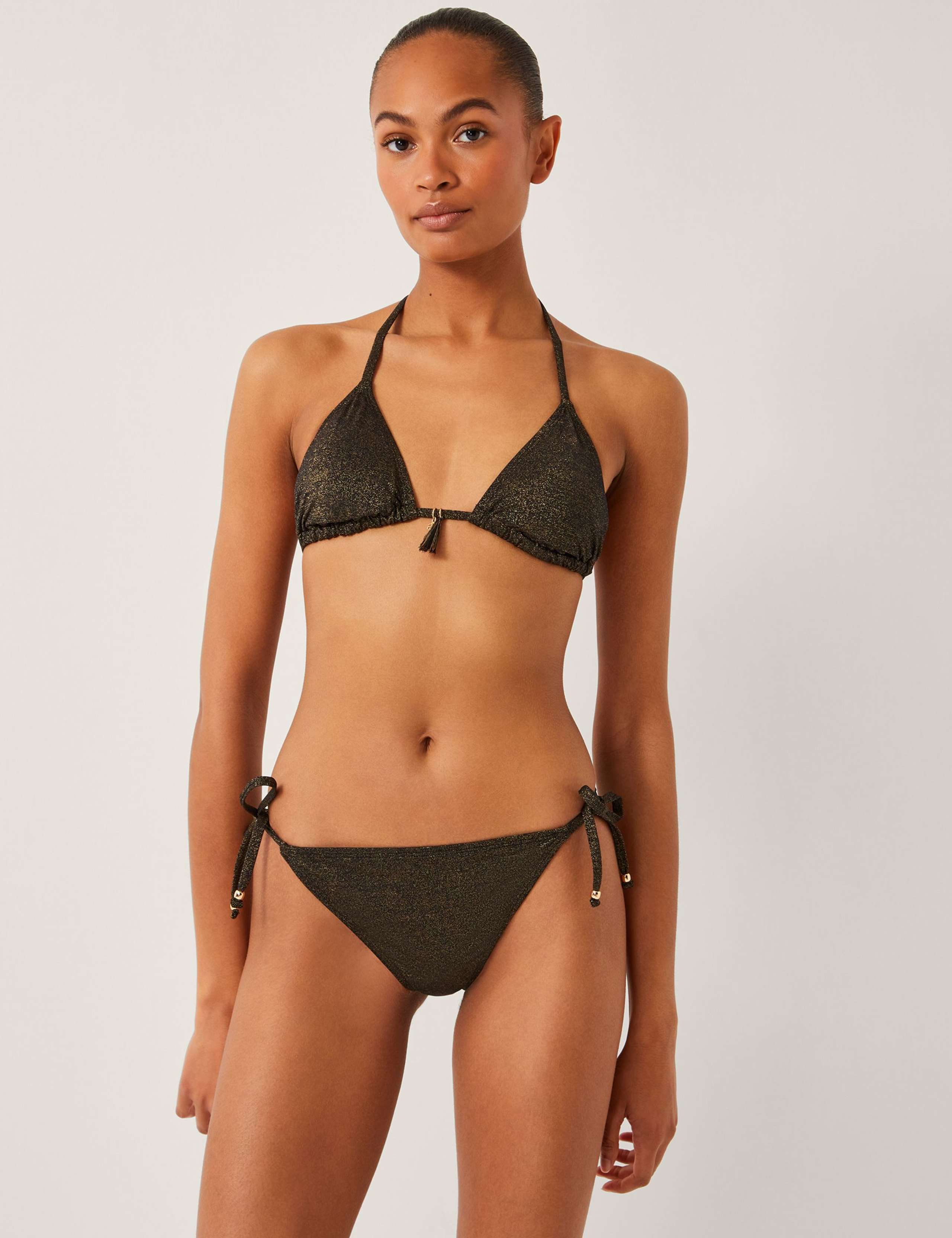 Padded Non Wired Sweetheart Neck Bikini Top 1 of 5