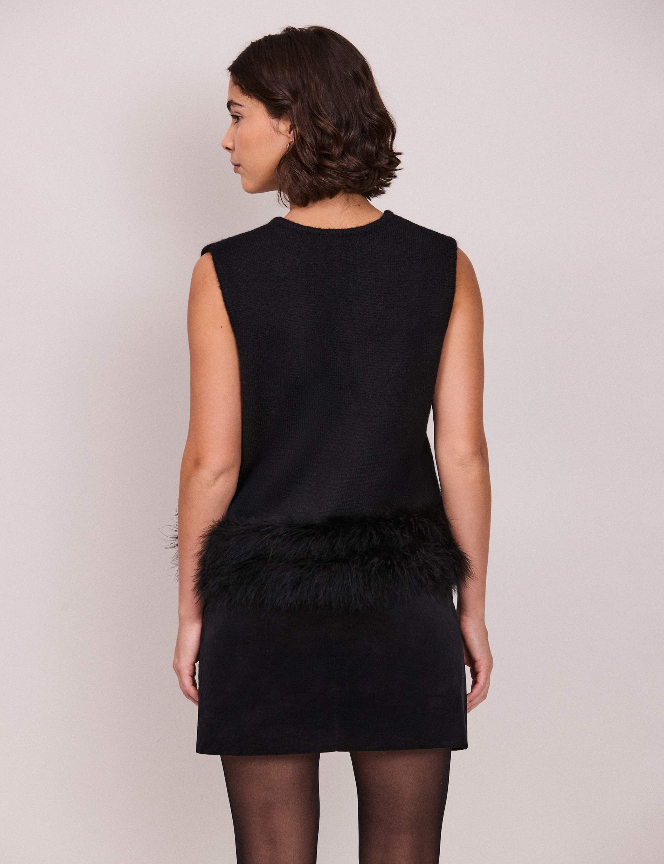 Feather Trim V Neck Relaxed Knitted Vest with Wool 2 of 6