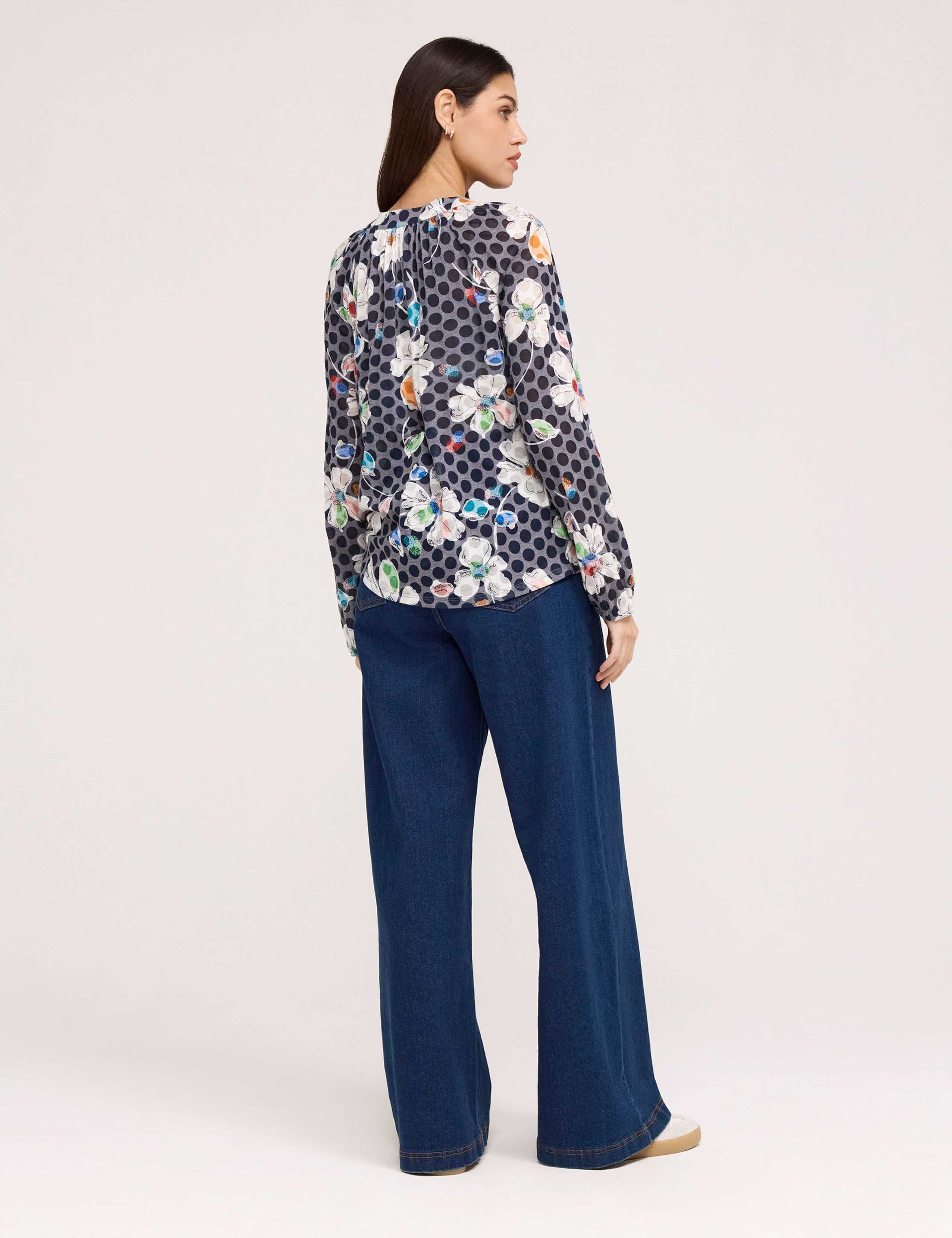 Jersey Floral V-Neck Shirred Blouse 4 of 6