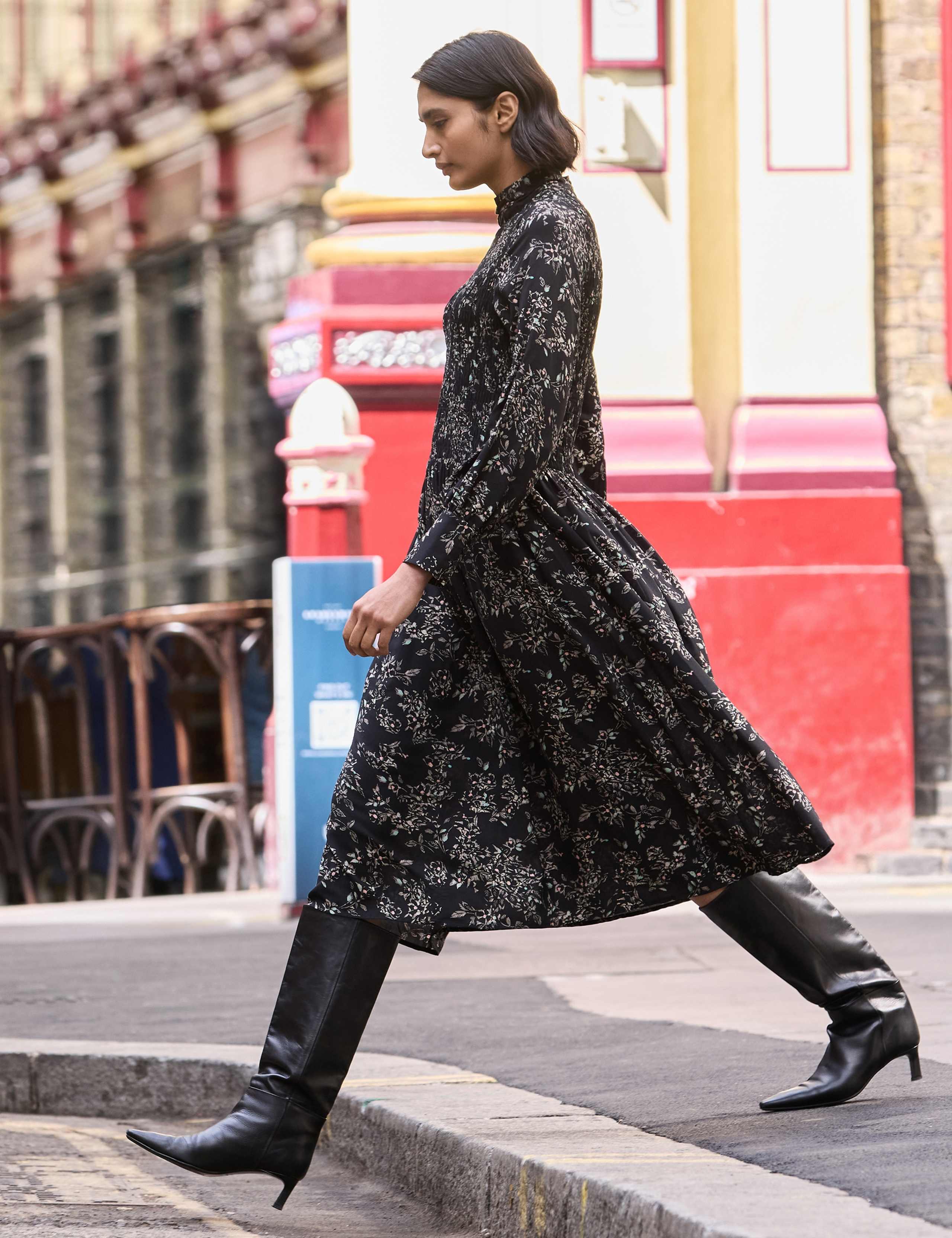 Printed Maxi Dress 3 of 7