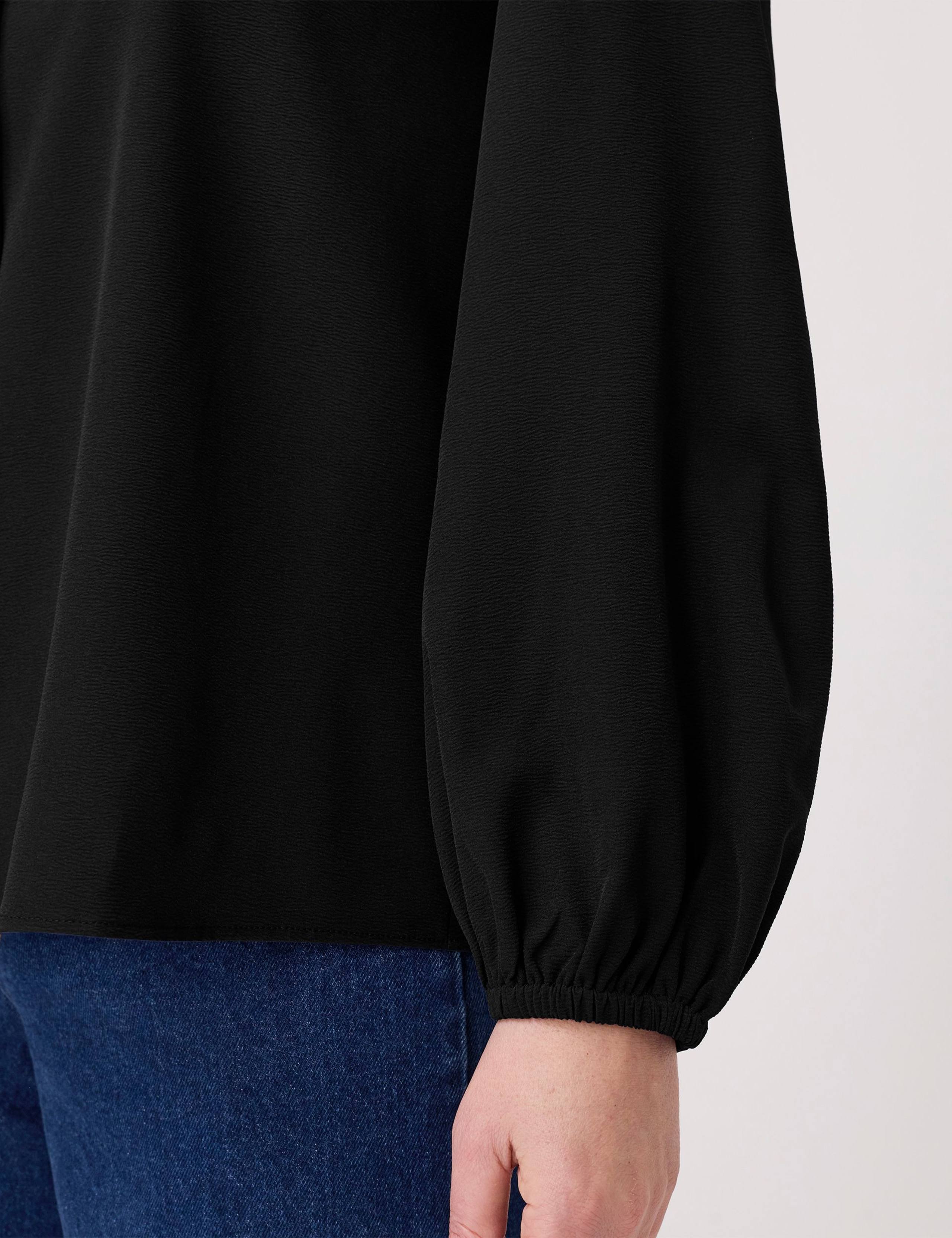 V-Neck Button-Through Top 5 of 5