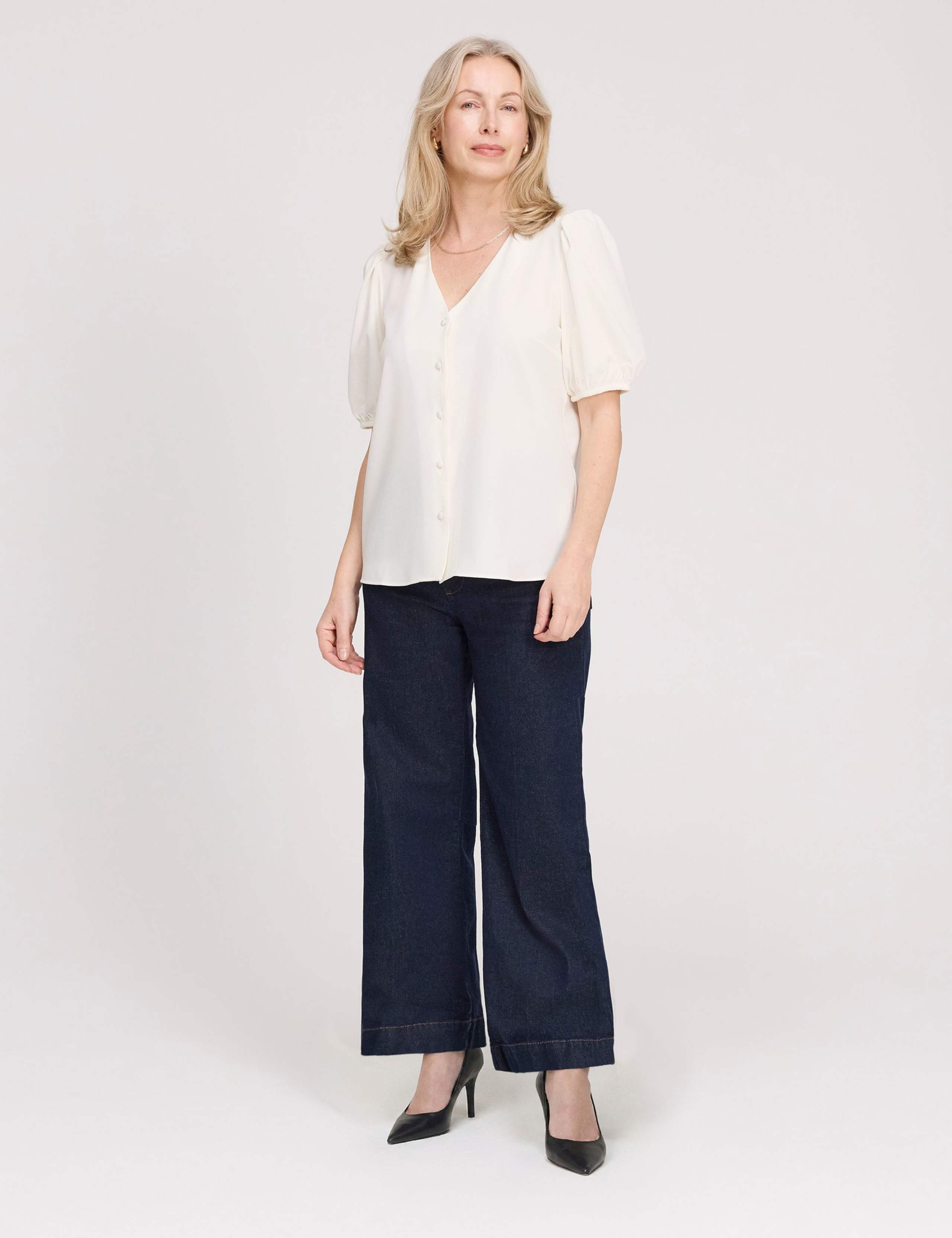 V-Neck Short Sleeve Button-Through Top 3 of 5