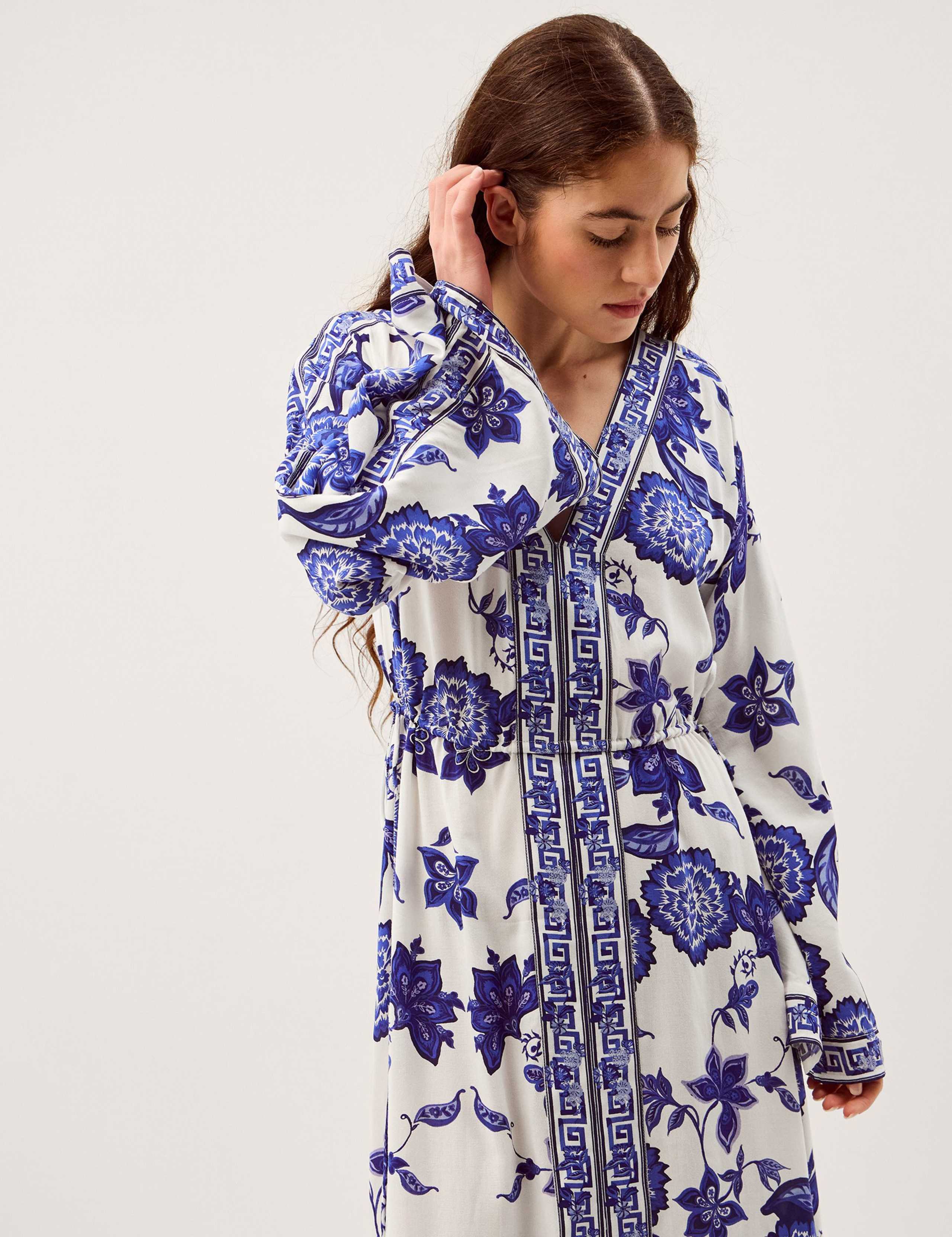 Floral V-Neck Angel Sleeve Maxi Beach Dress 3 of 5