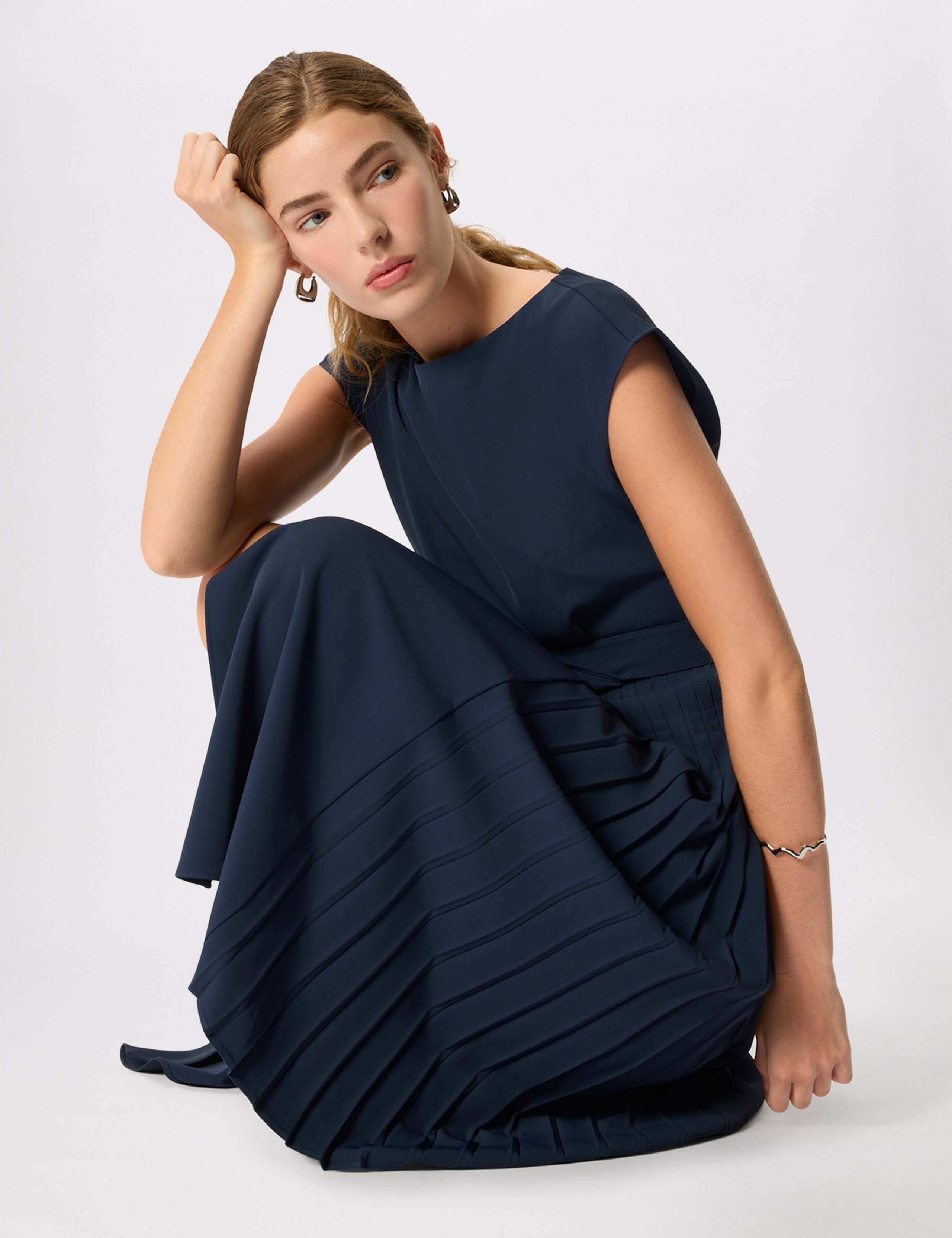 Pleat Detail Belted Asymmetric Dress 3 of 7