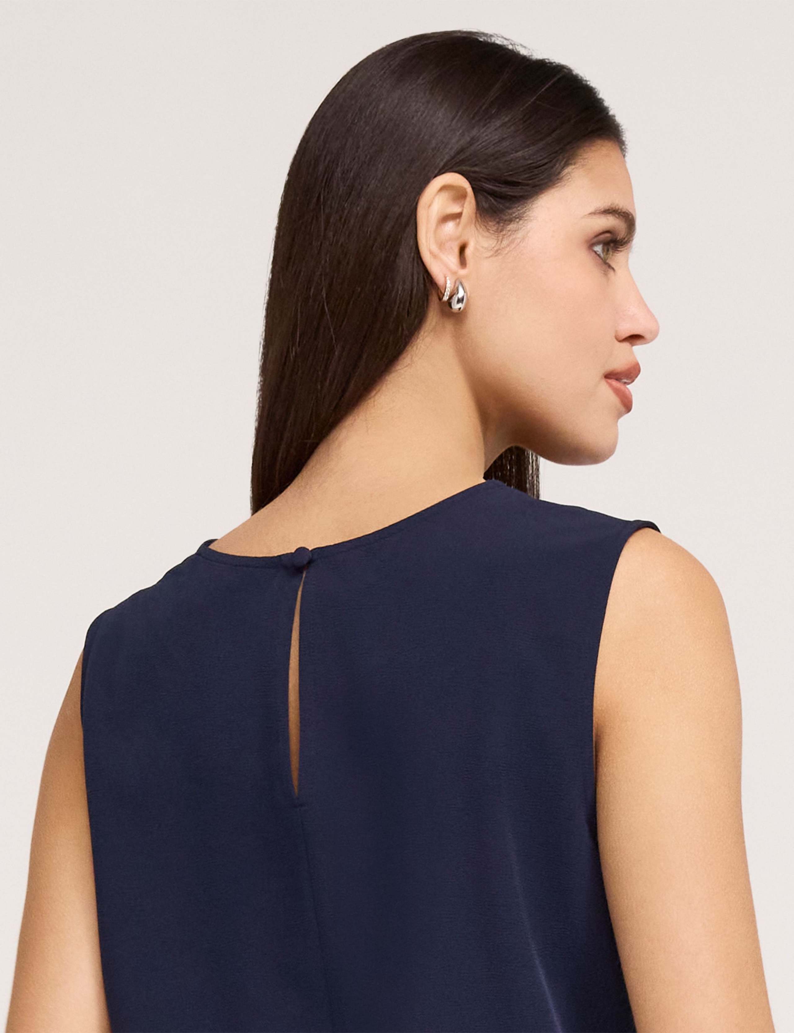 Round Neck Shell Top 2 of 6