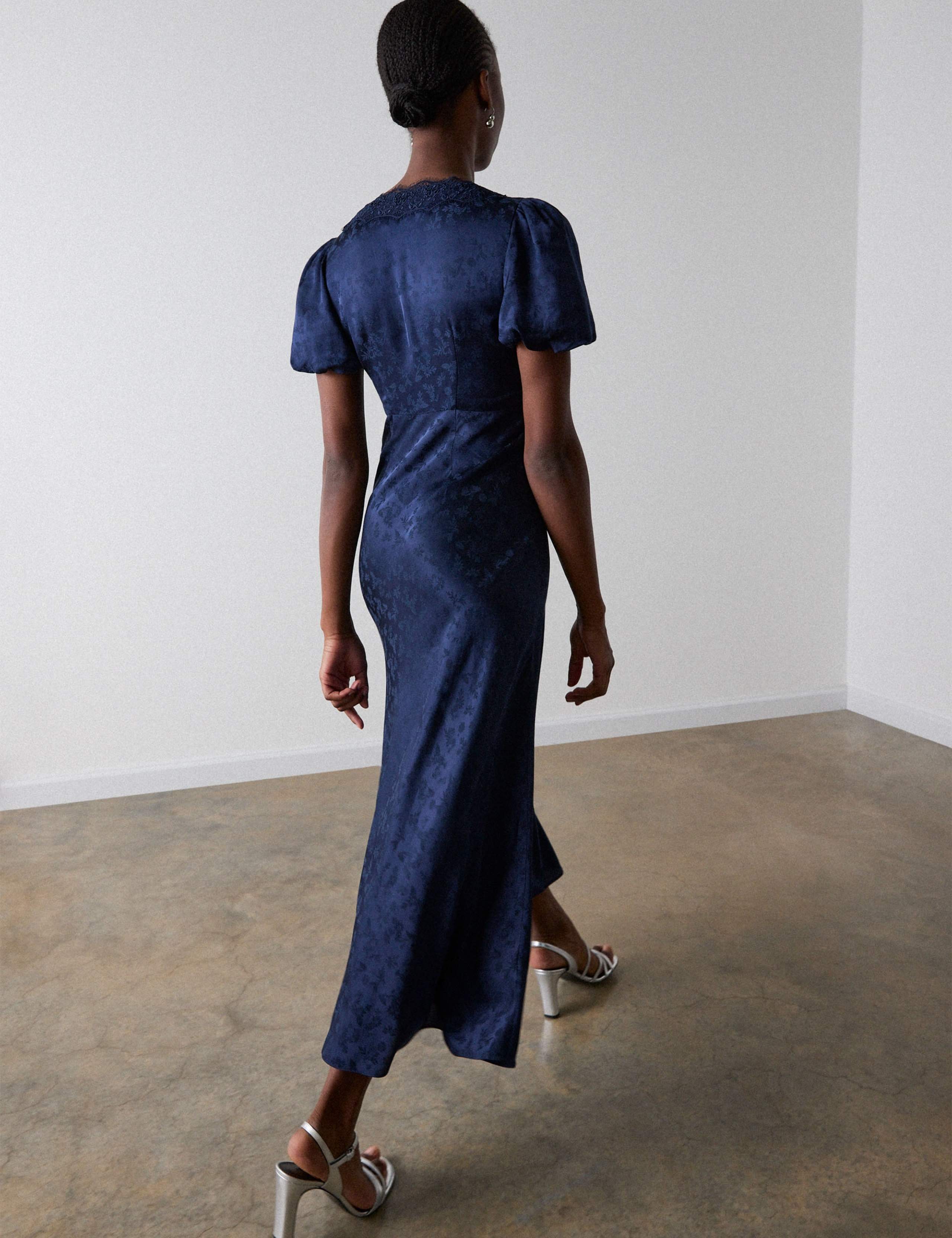 Lyocell Blend V-Neck Midi Tea Dress 5 of 6