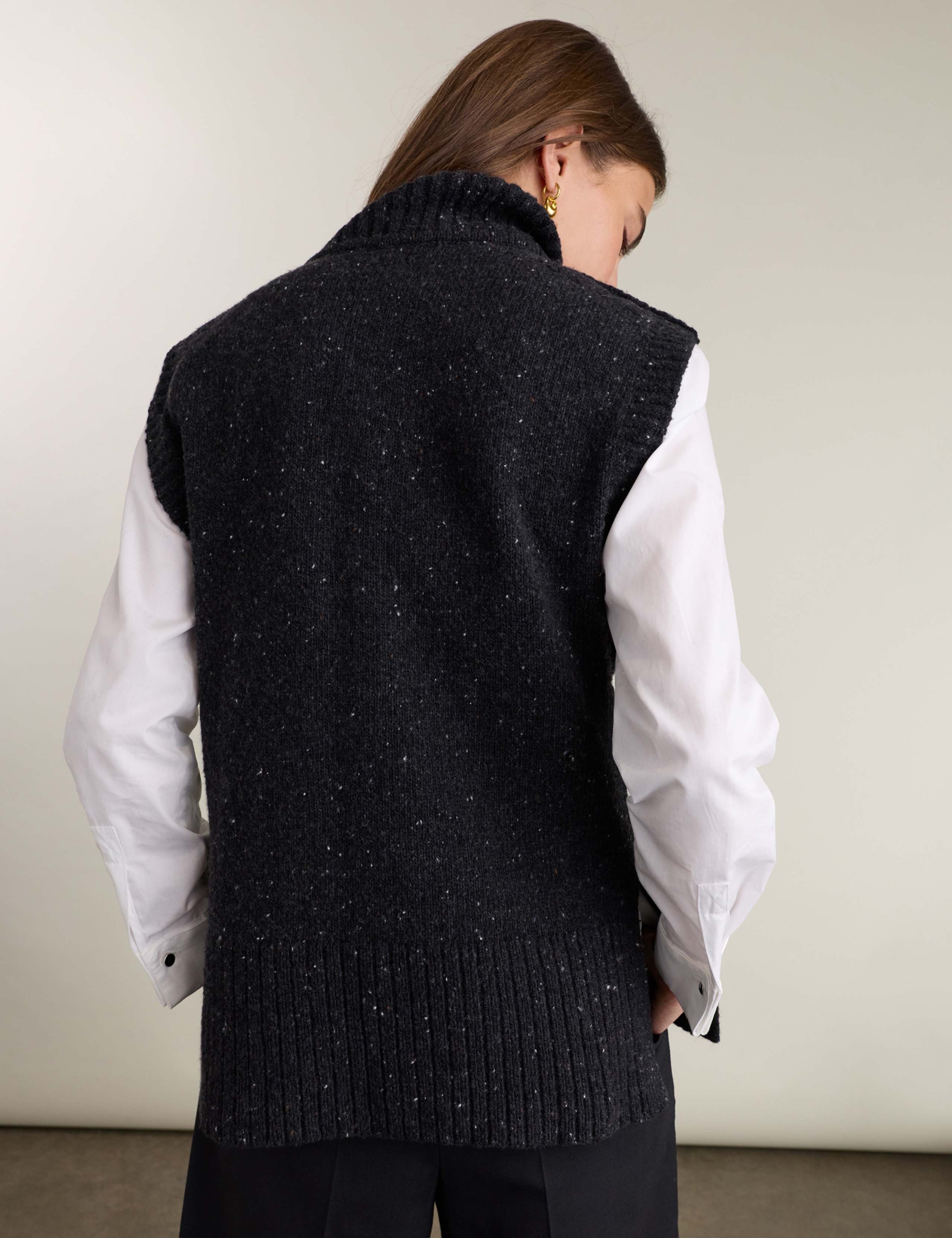 Turtleneck Knit Vest 4 of 4