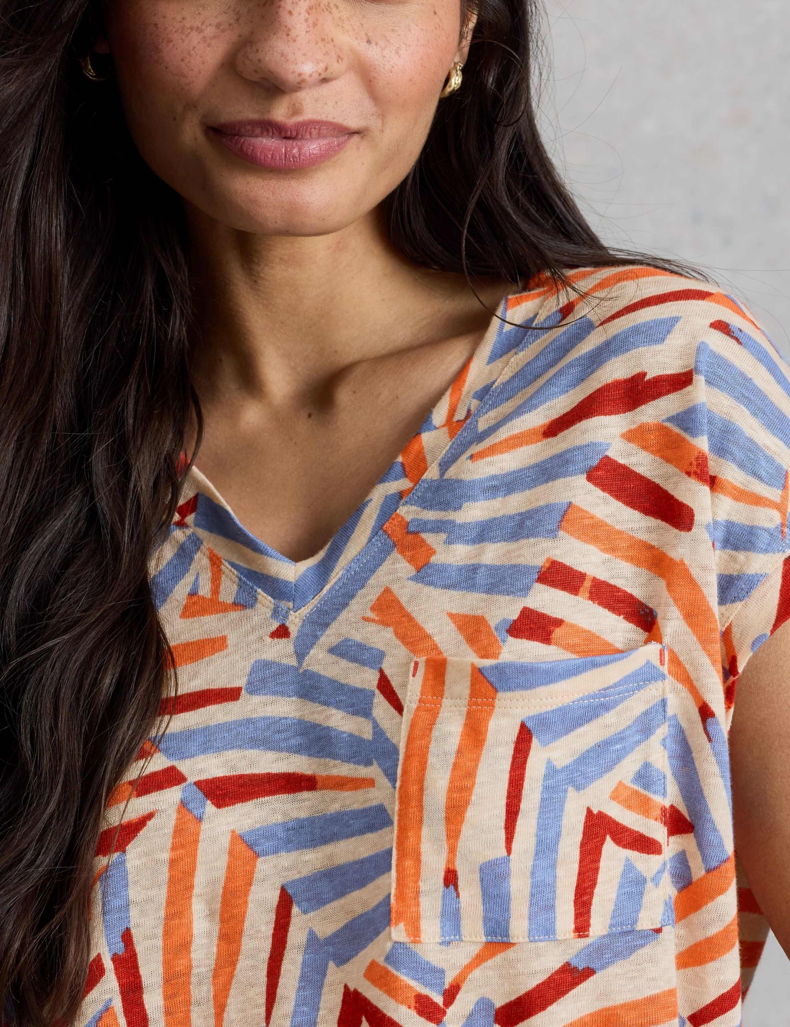 Pure Linen V-Neck T-Shirt 4 of 6