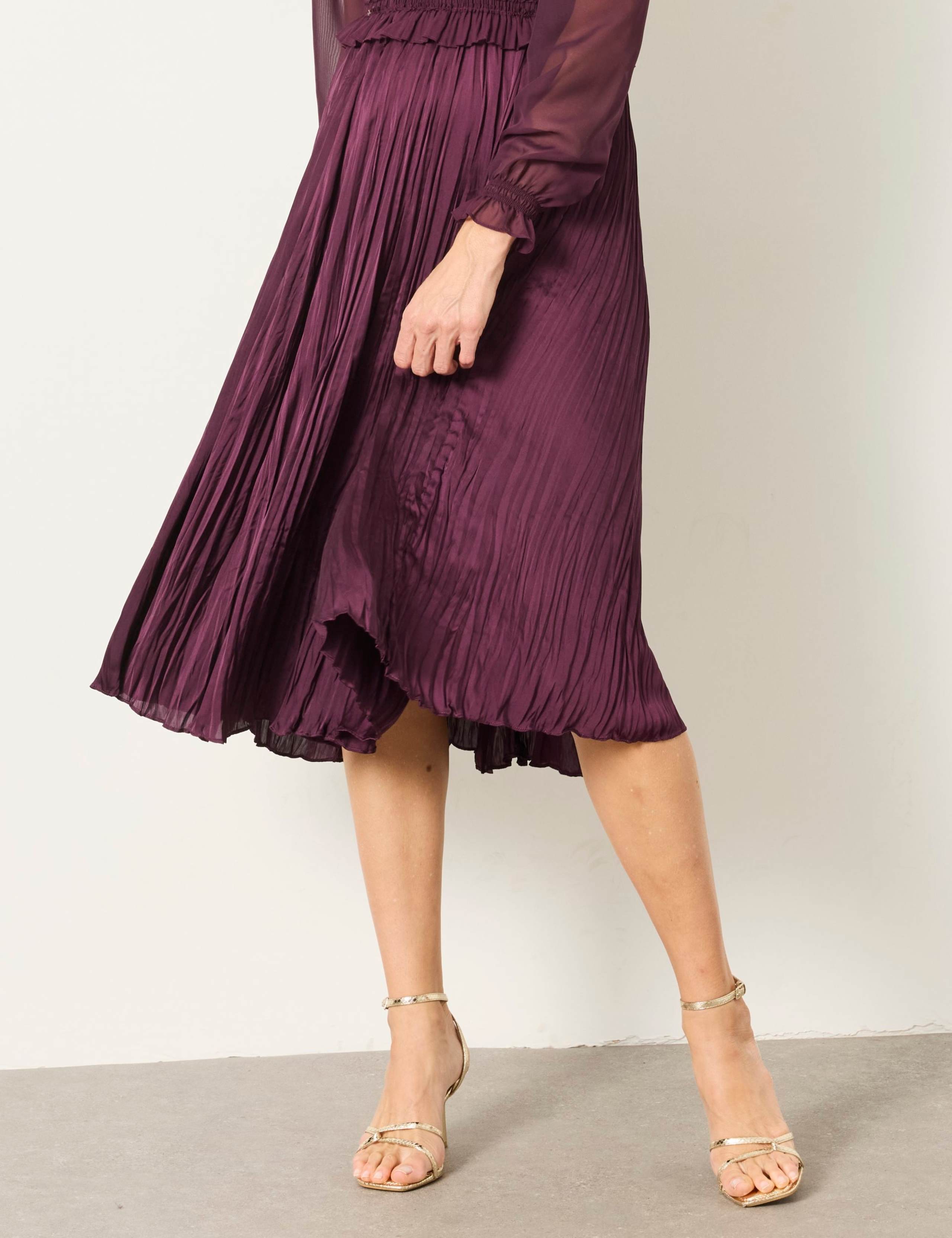 Plisse Round Neck Midi Shirred Tea Dress 7 of 7