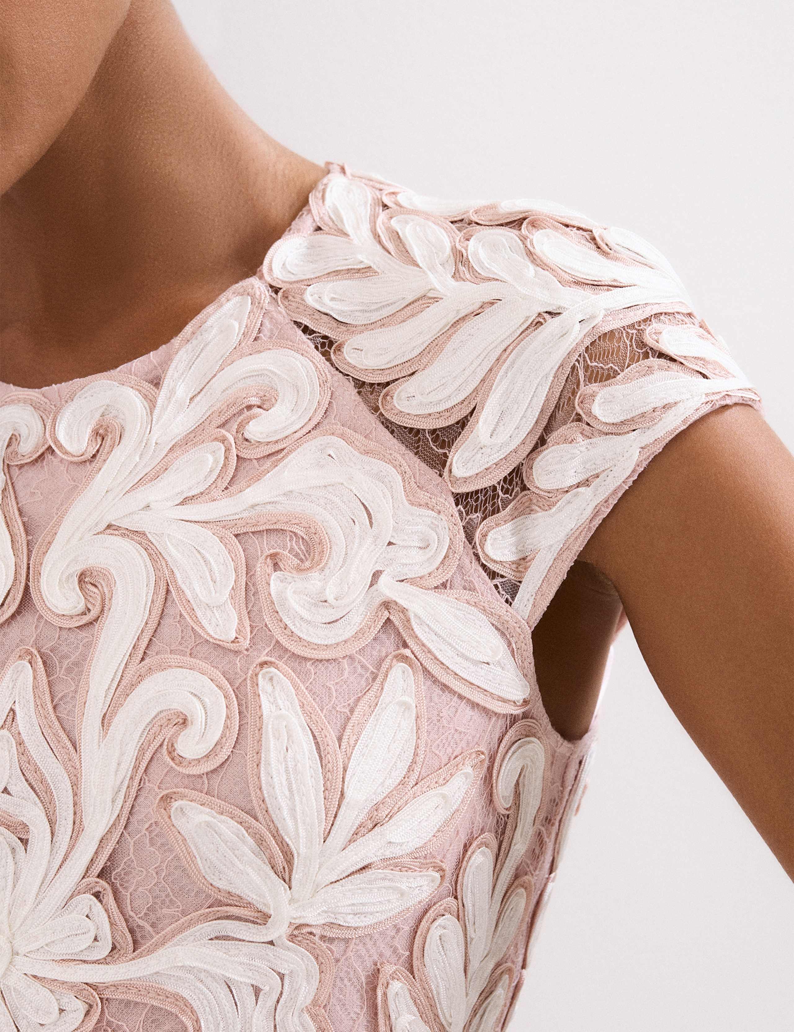 Embroidered Lace Knee Length Dress 6 of 8