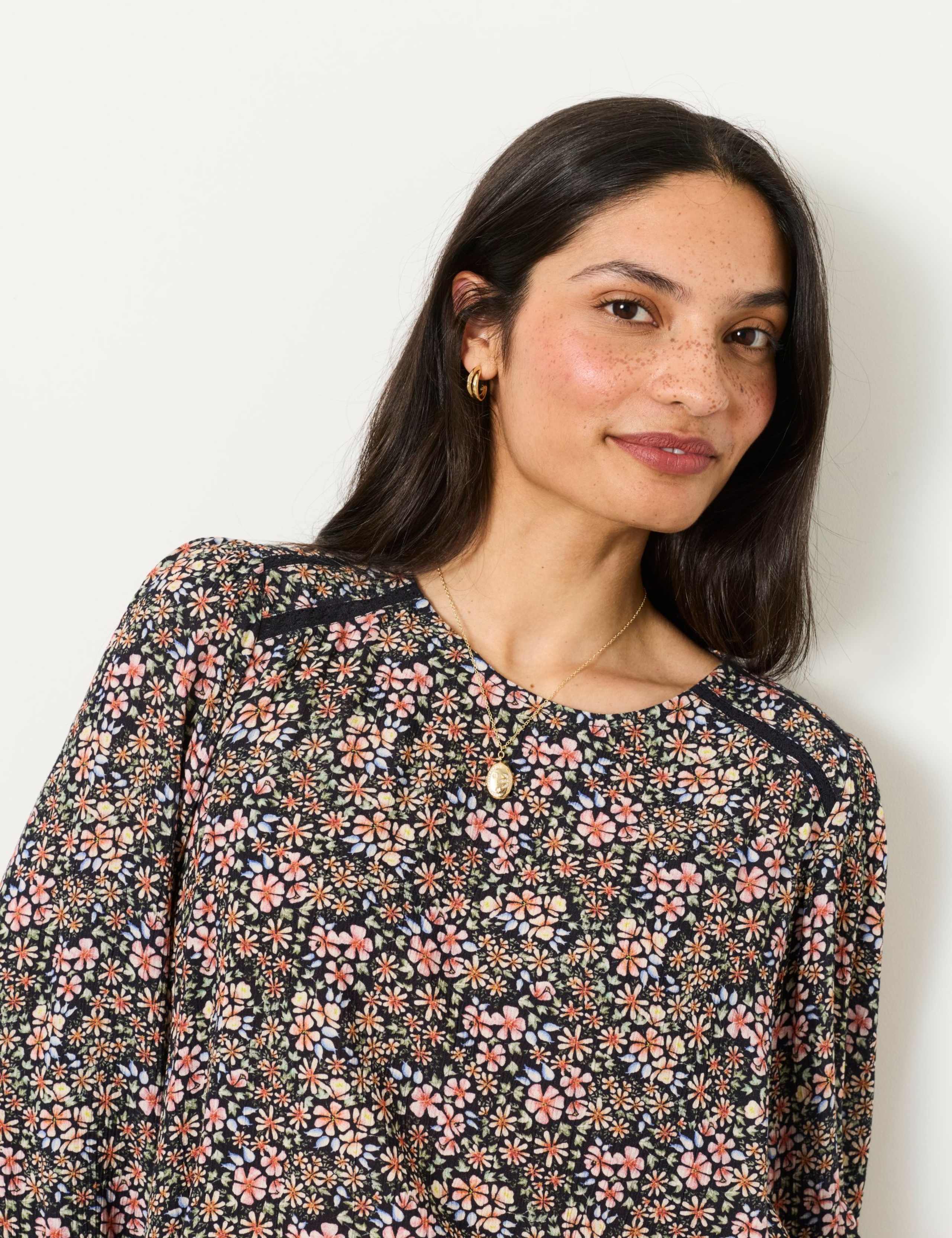 Floral Lace Insert Blouse 4 of 5