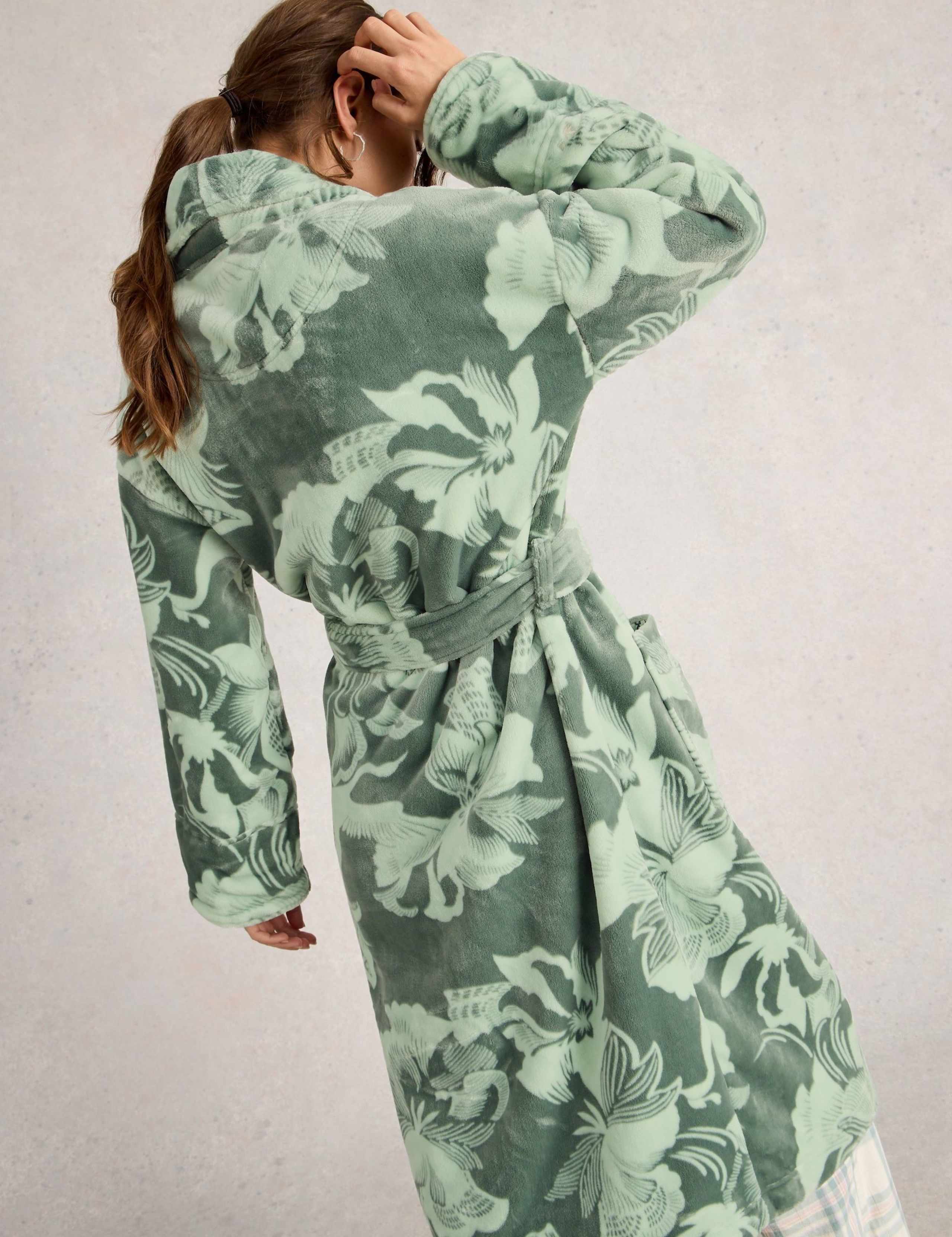 Clover Print Towelling Dressing Gown 4 of 6