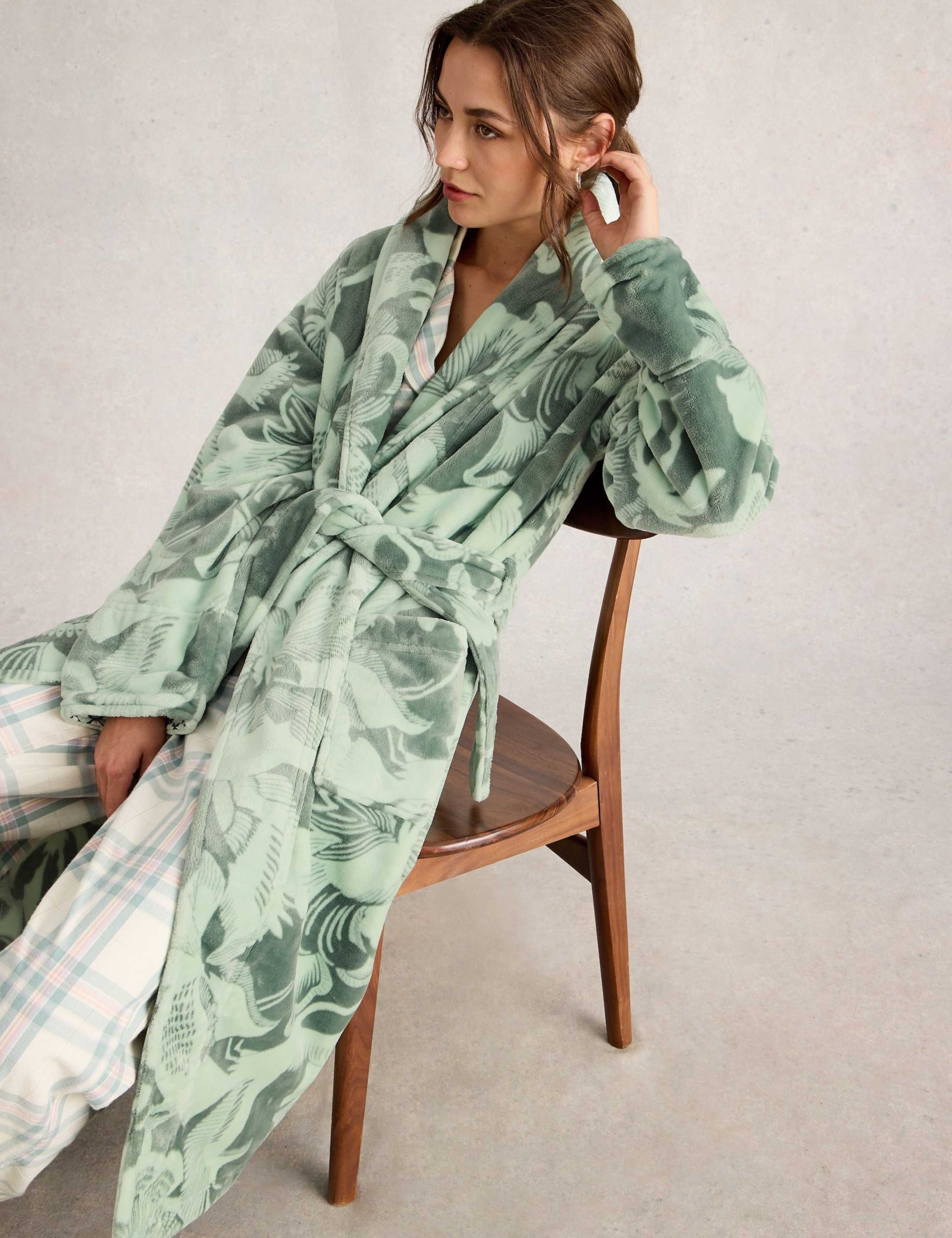 Clover Print Towelling Dressing Gown 5 of 6