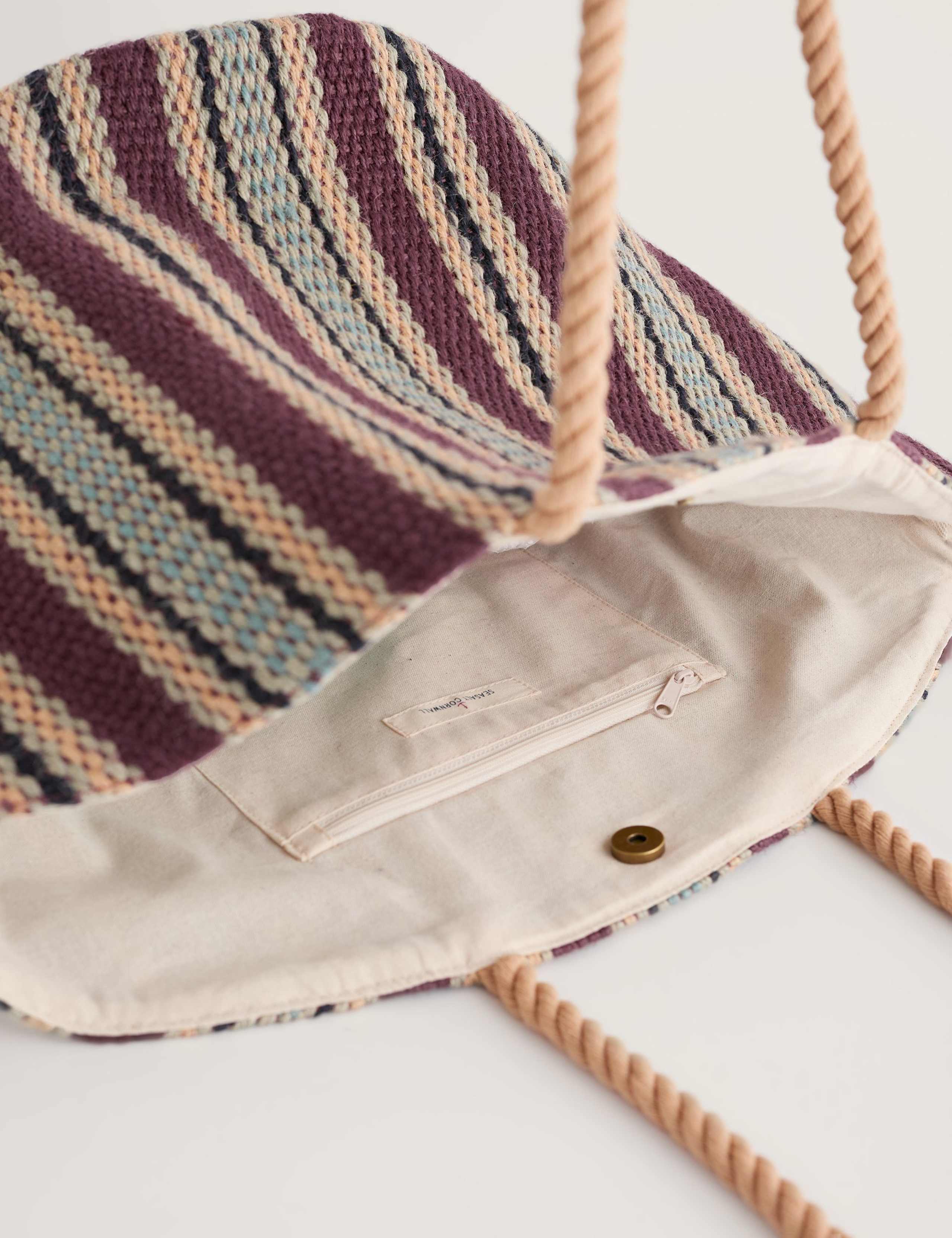 Striped Jute Bag 3 of 4