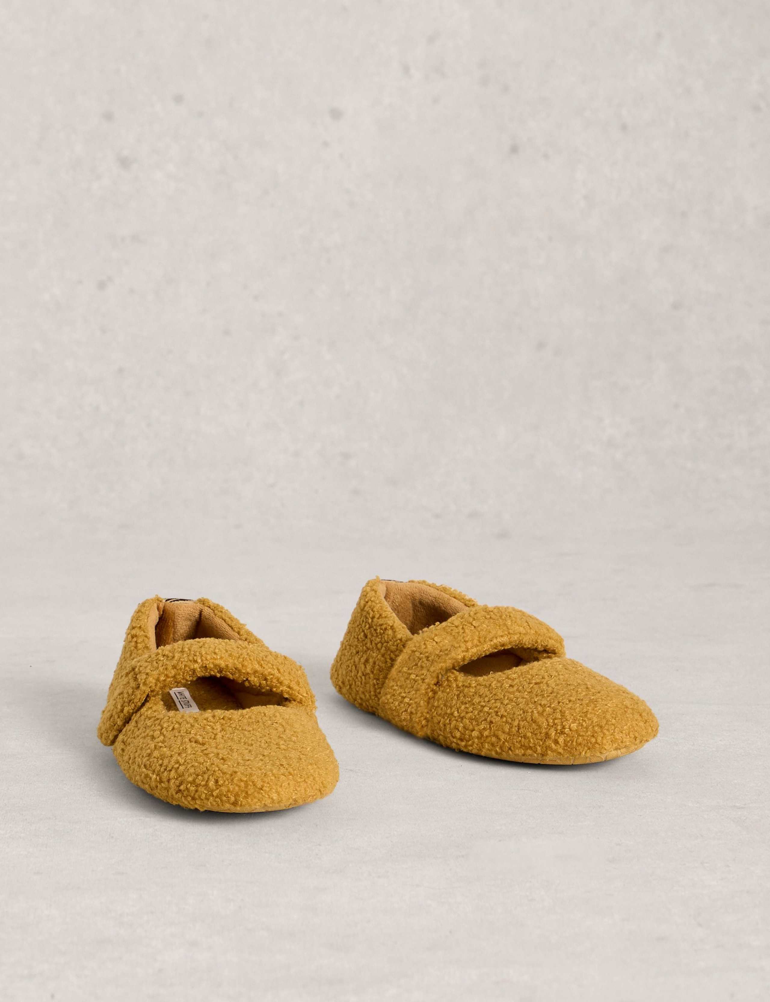 Borg Riptape Slippers 2 of 4