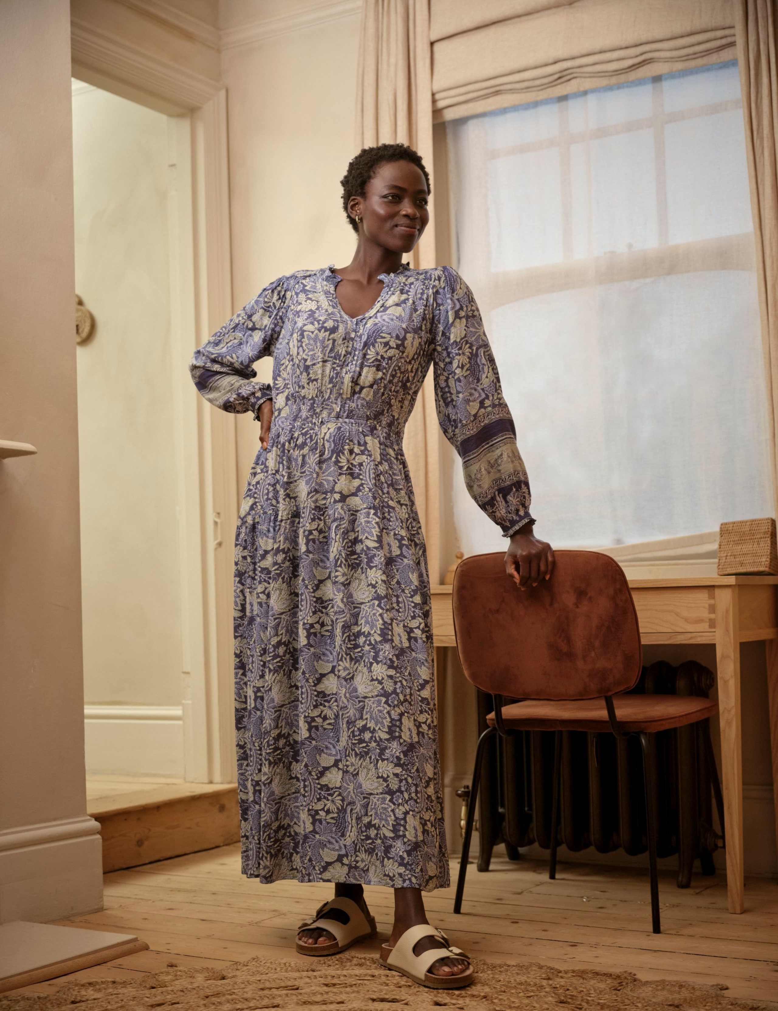 Paisley V-Neck Midi Tea Dress 8 of 9